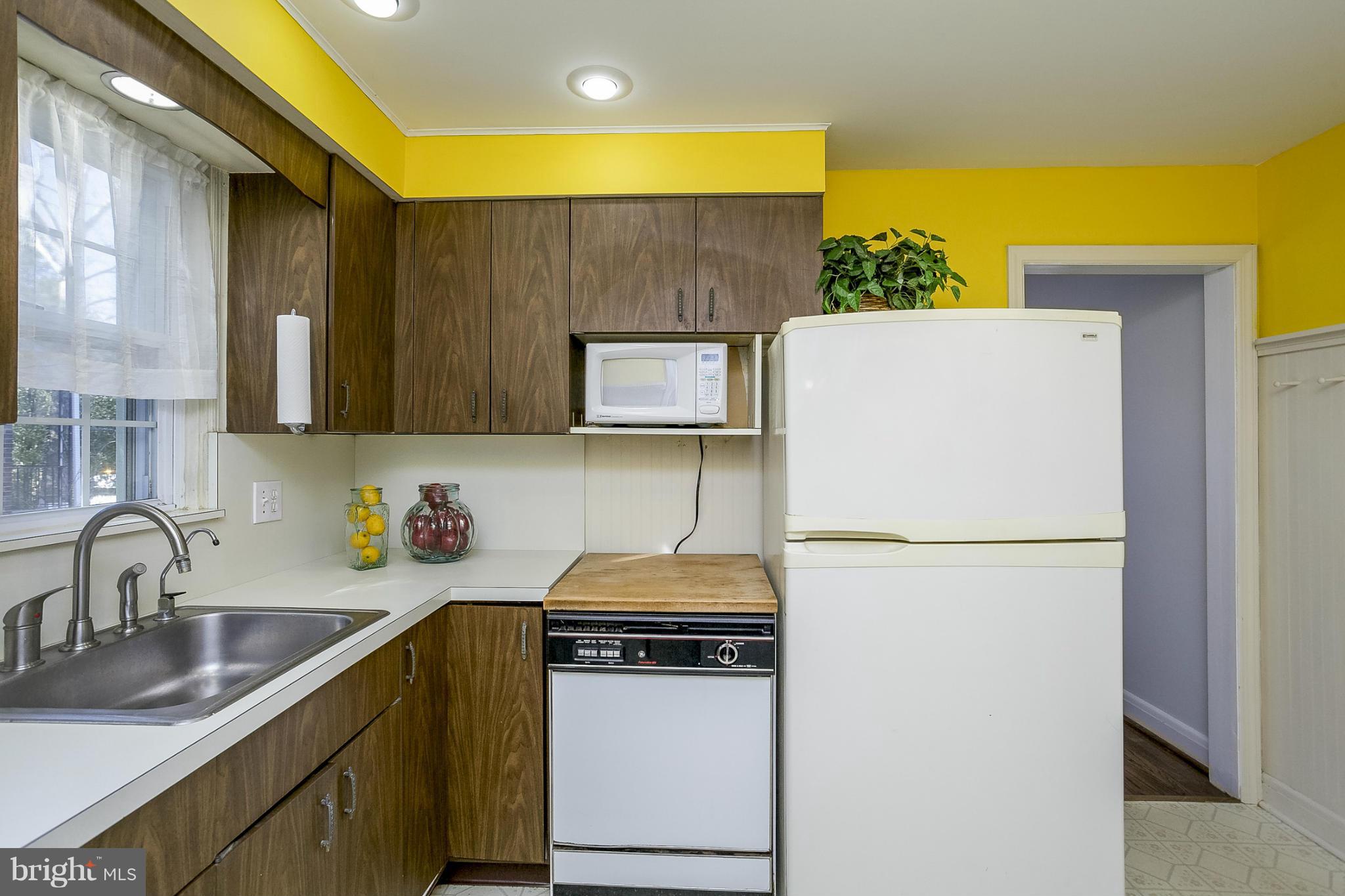 CALIFORNIA ORCHARDS - Residential