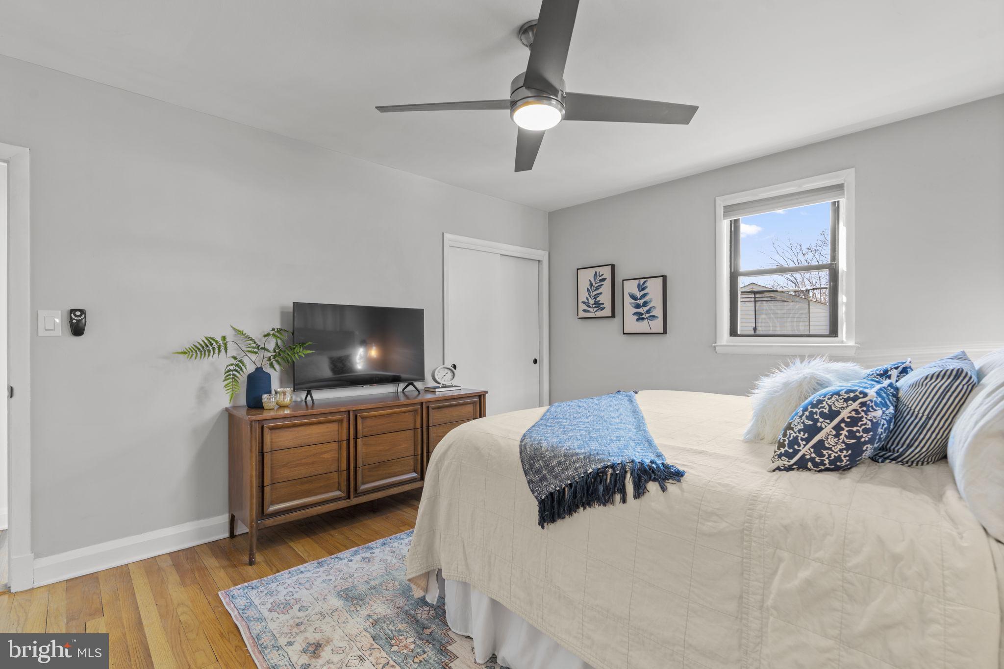 ROLLINGWOOD - Residential