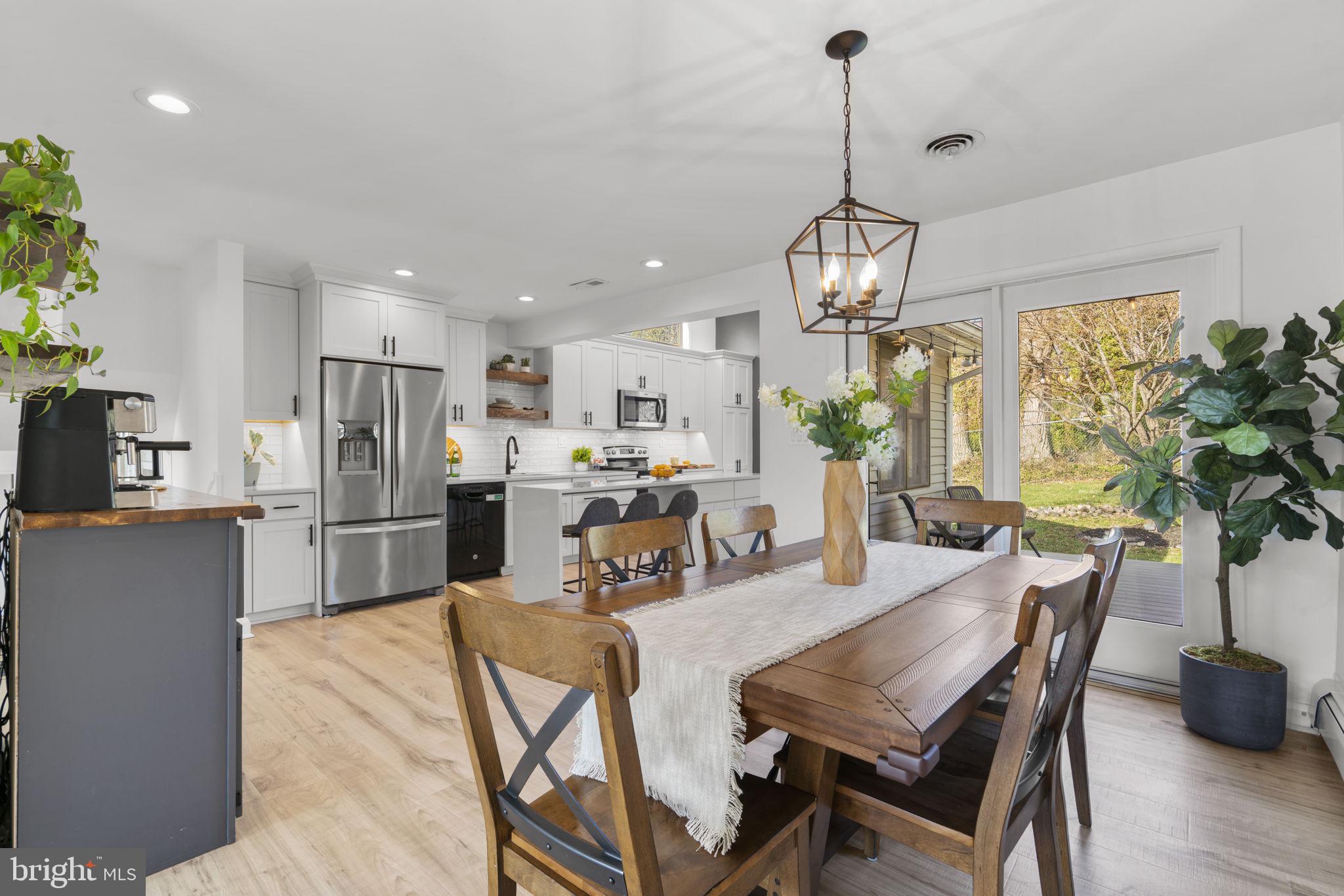 ROLLINGWOOD - Residential