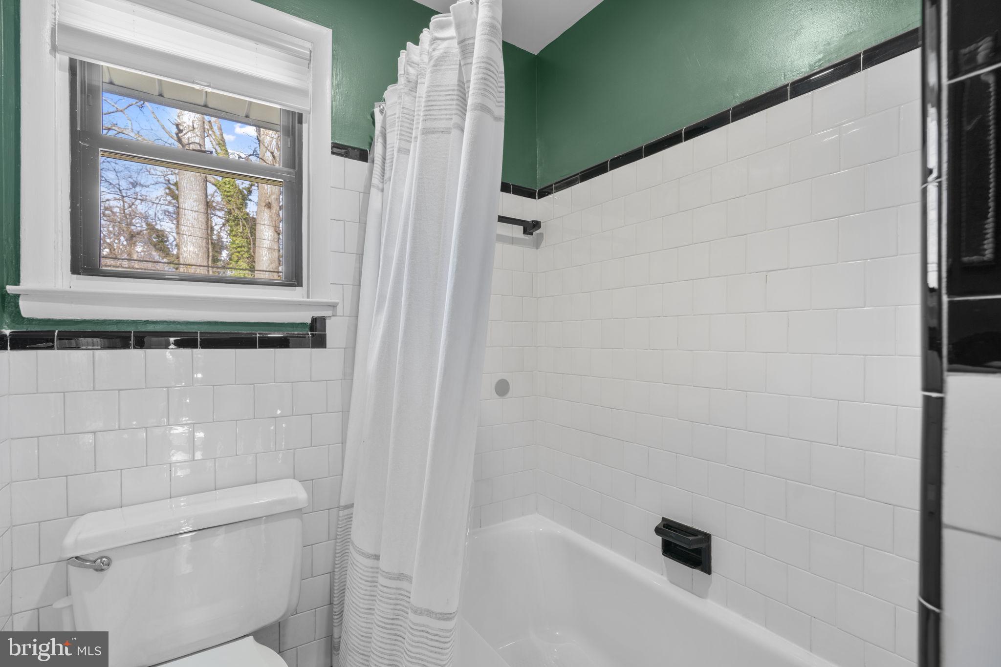 ROLLINGWOOD - Residential