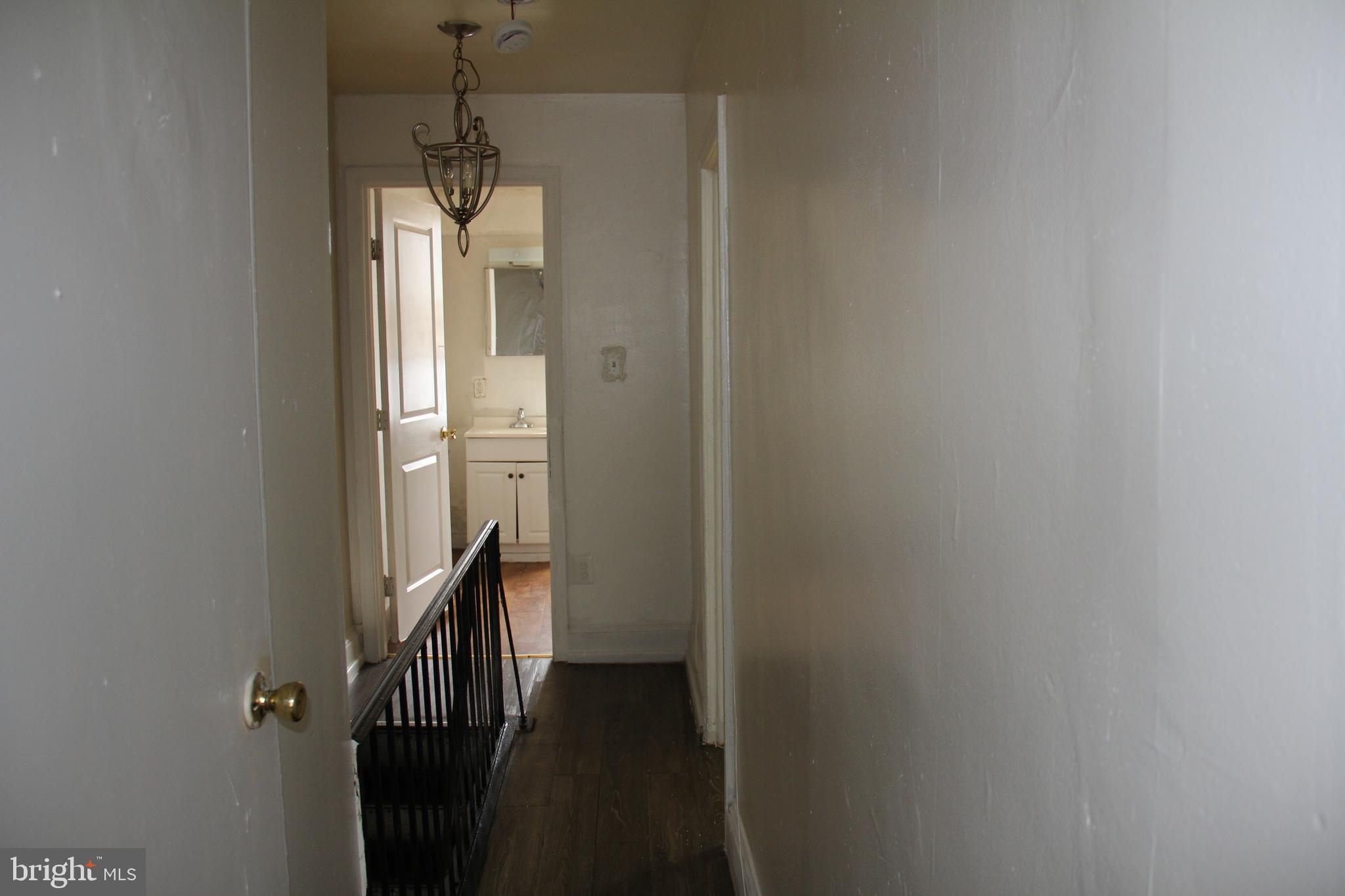 KENSINGTON - Residential Lease