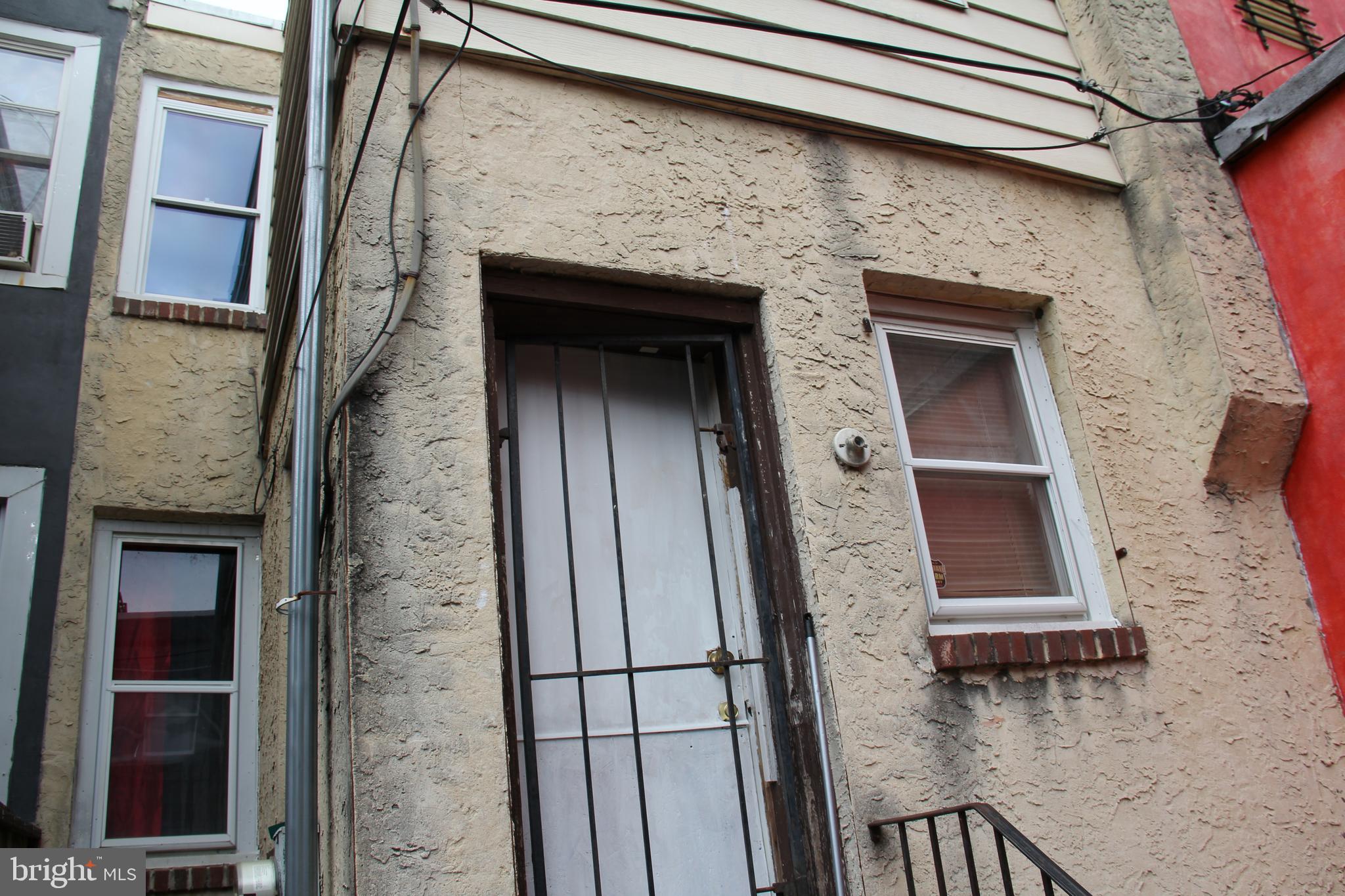 KENSINGTON - Residential Lease