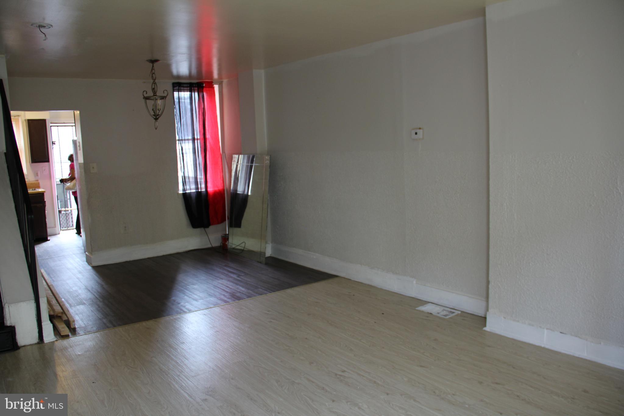 KENSINGTON - Residential Lease