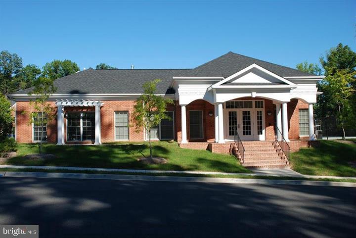 LORTON VALLEY NORTH - Residential Lease