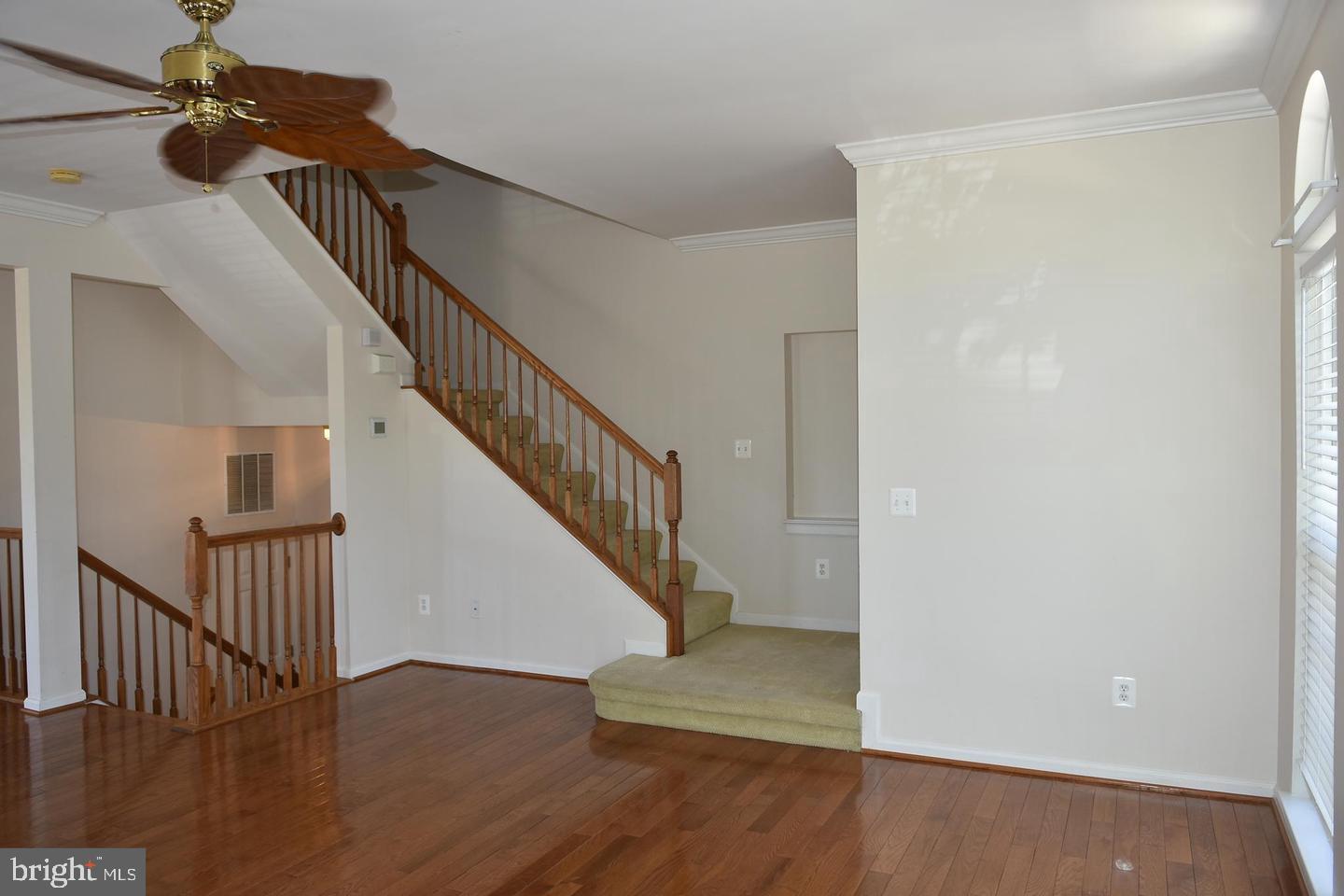 LORTON VALLEY NORTH - Residential Lease