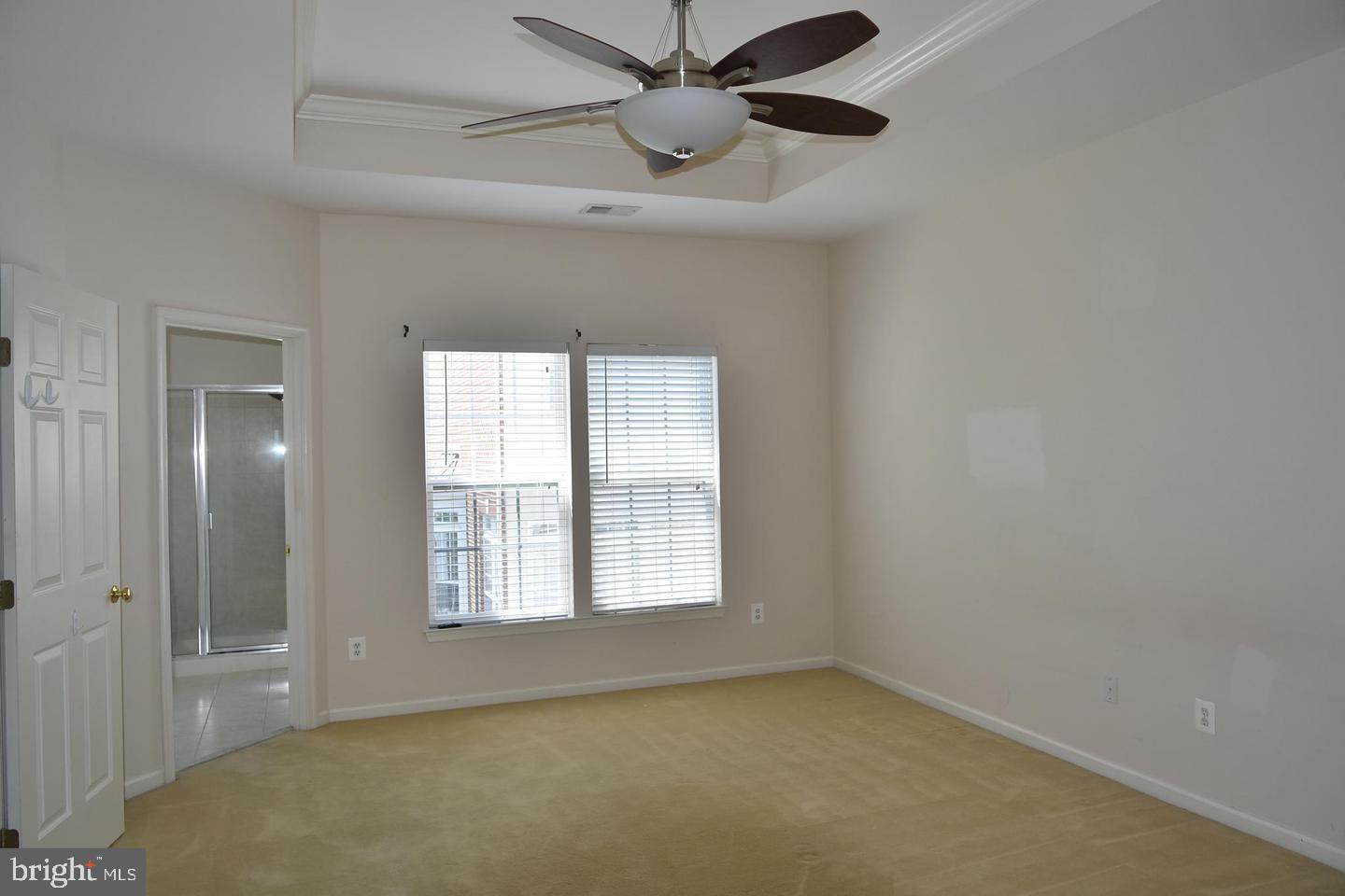 LORTON VALLEY NORTH - Residential Lease