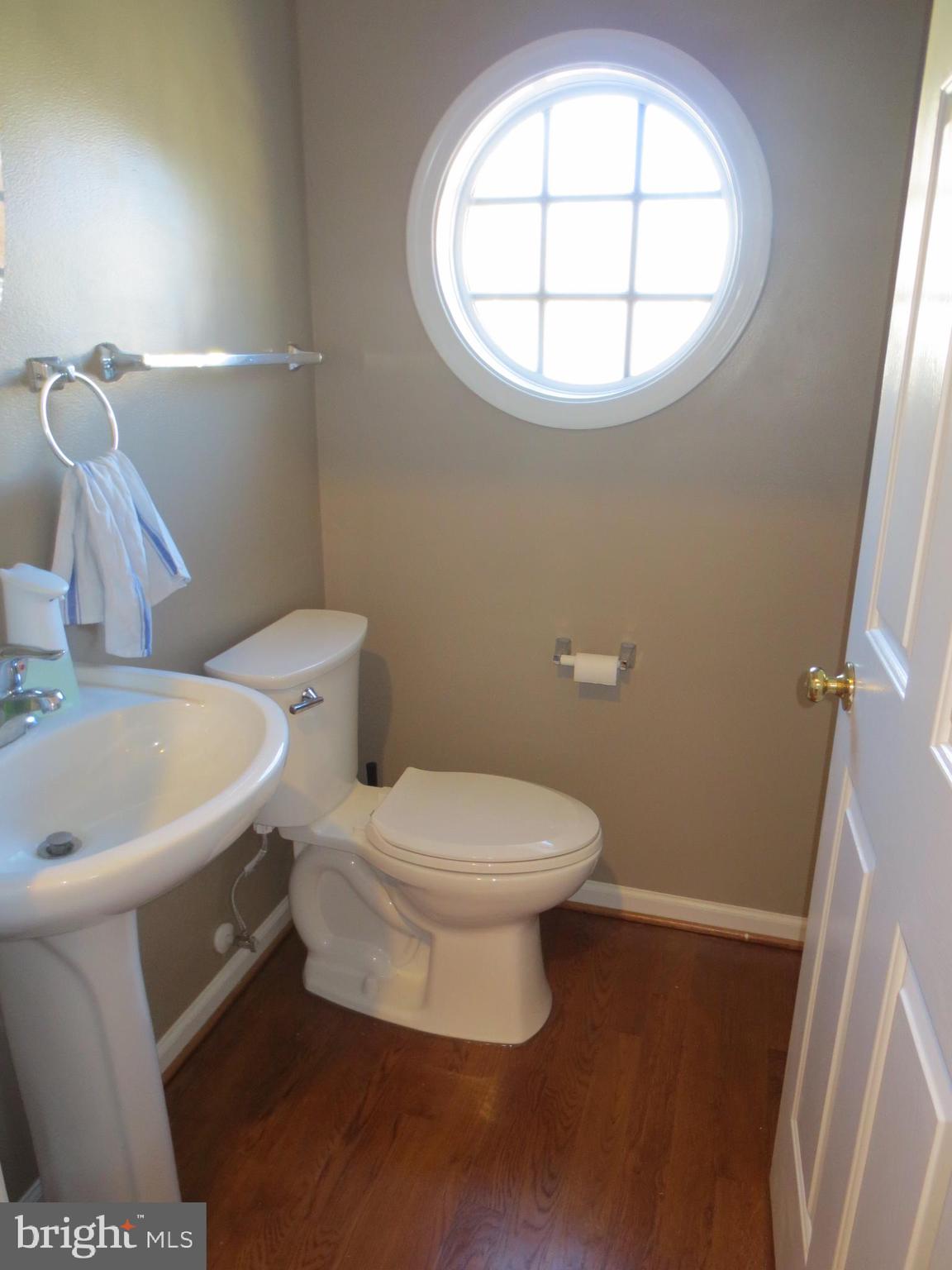 LORTON VALLEY NORTH - Residential Lease