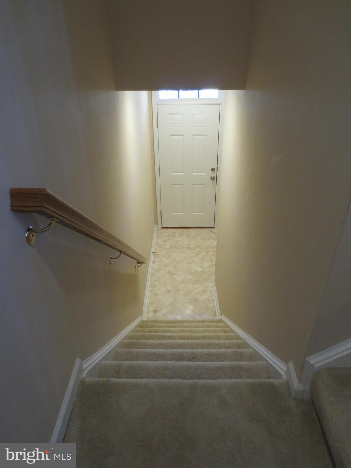 LORTON VALLEY NORTH - Residential Lease