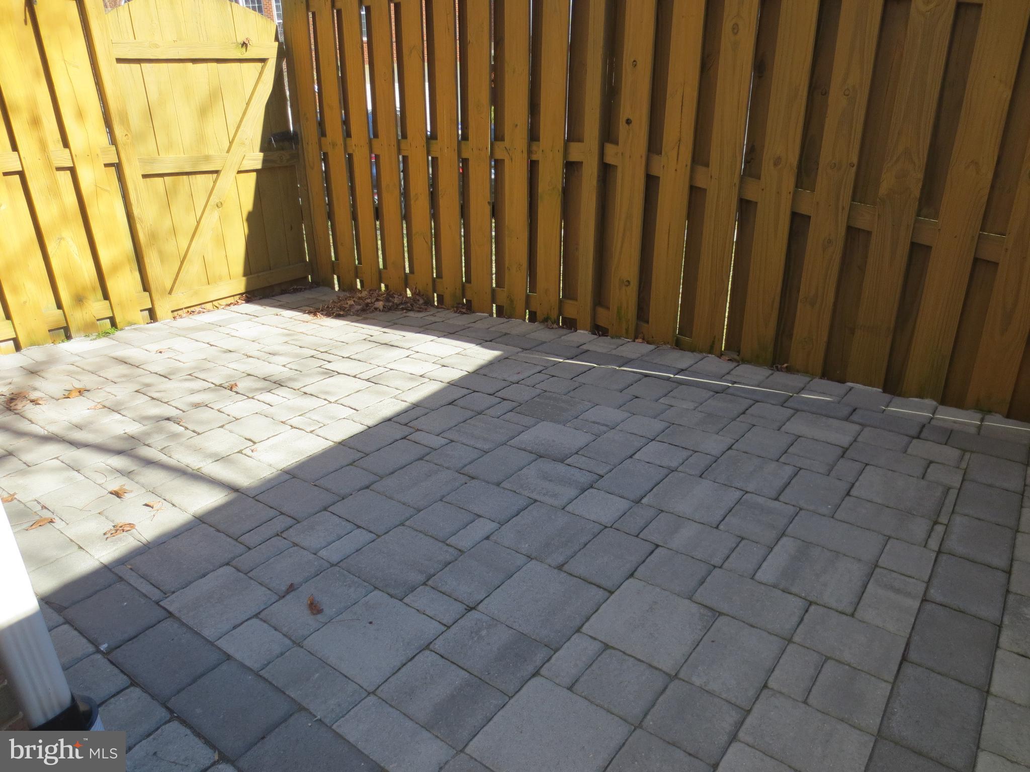 LORTON VALLEY NORTH - Residential Lease