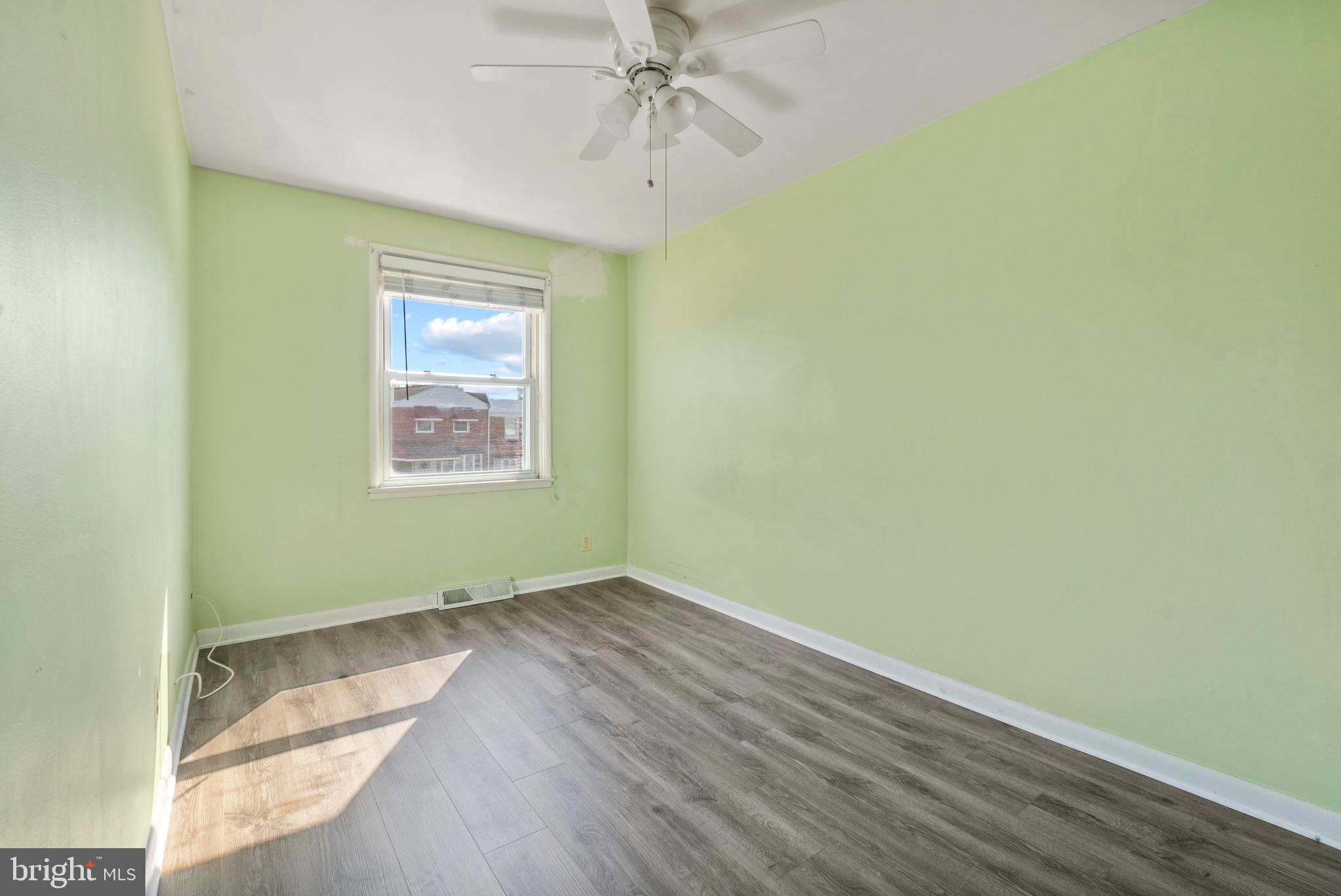 MOORES RUN - Residential