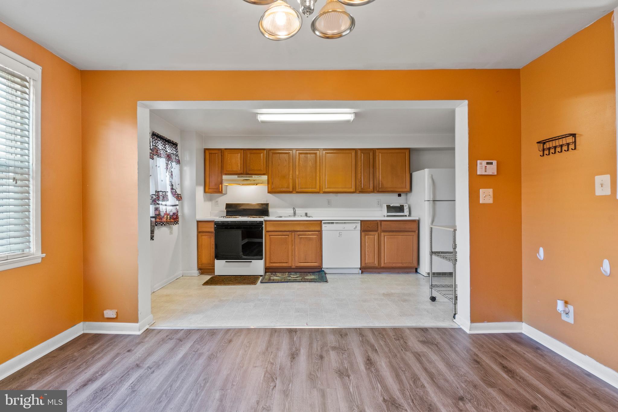 MOORES RUN - Residential