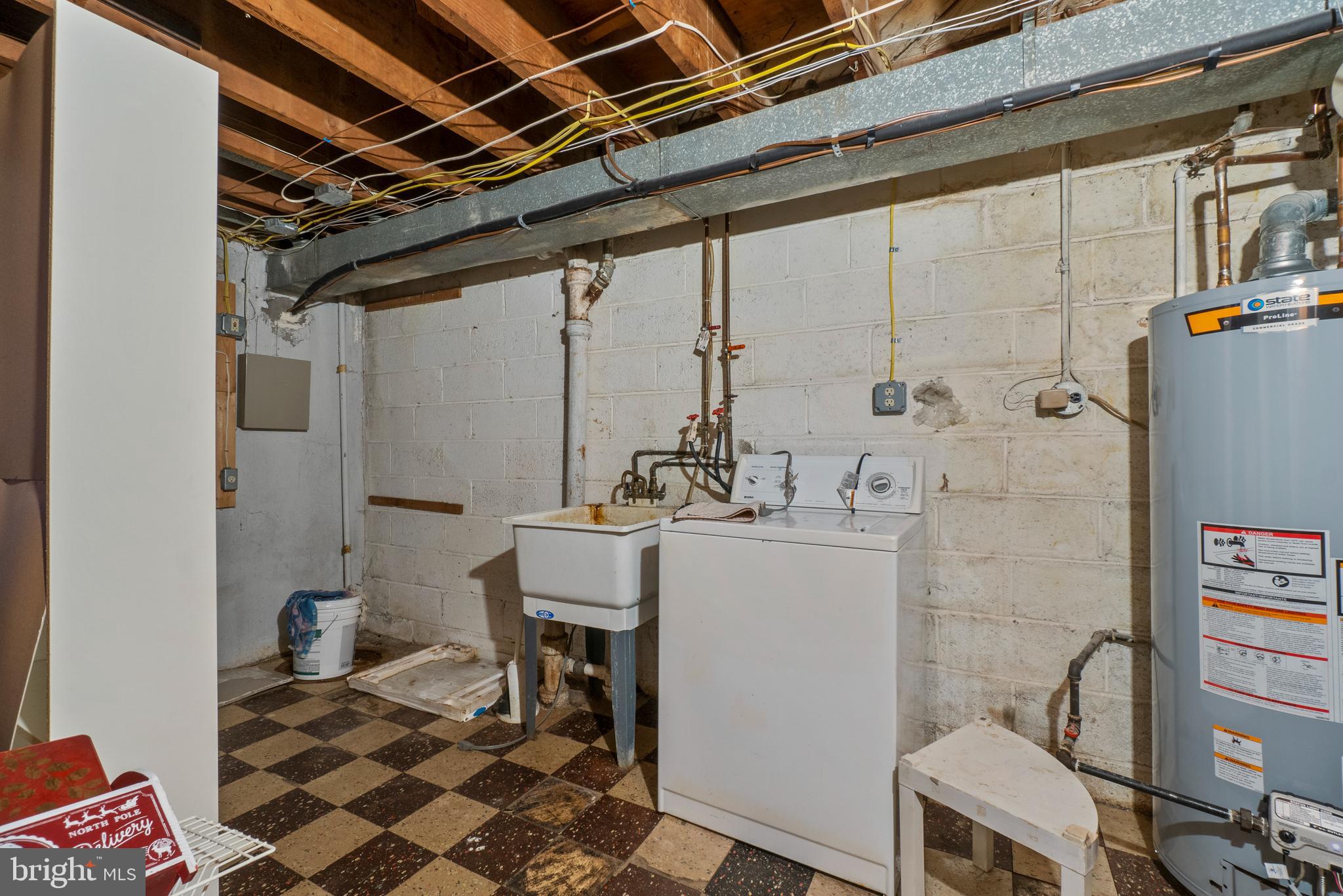 MOORES RUN - Residential