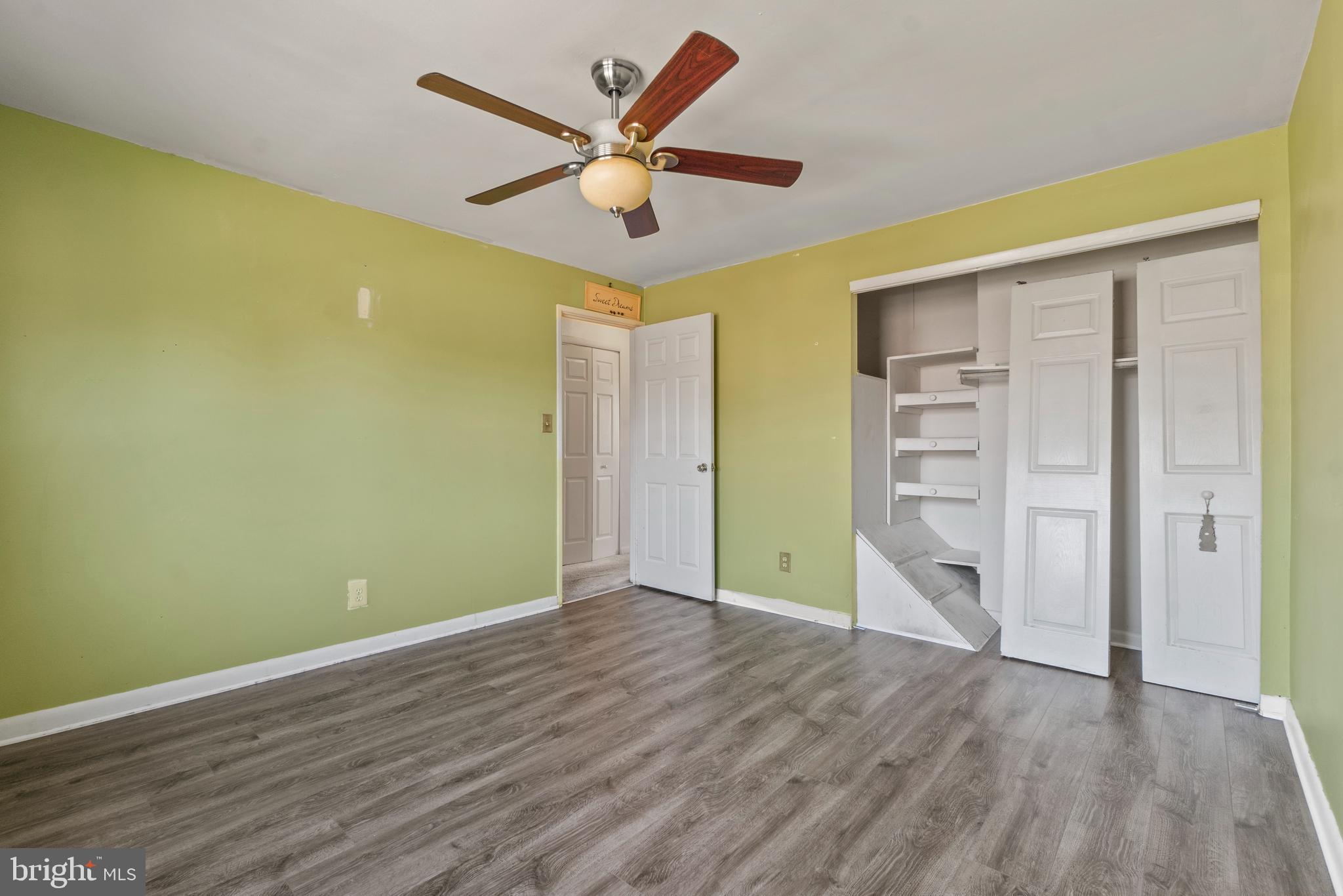 MOORES RUN - Residential