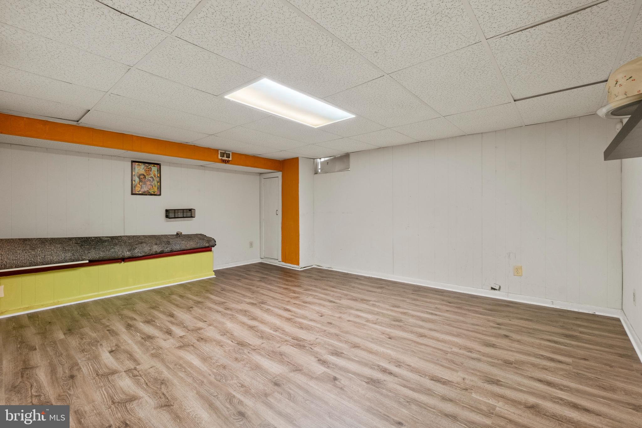 MOORES RUN - Residential