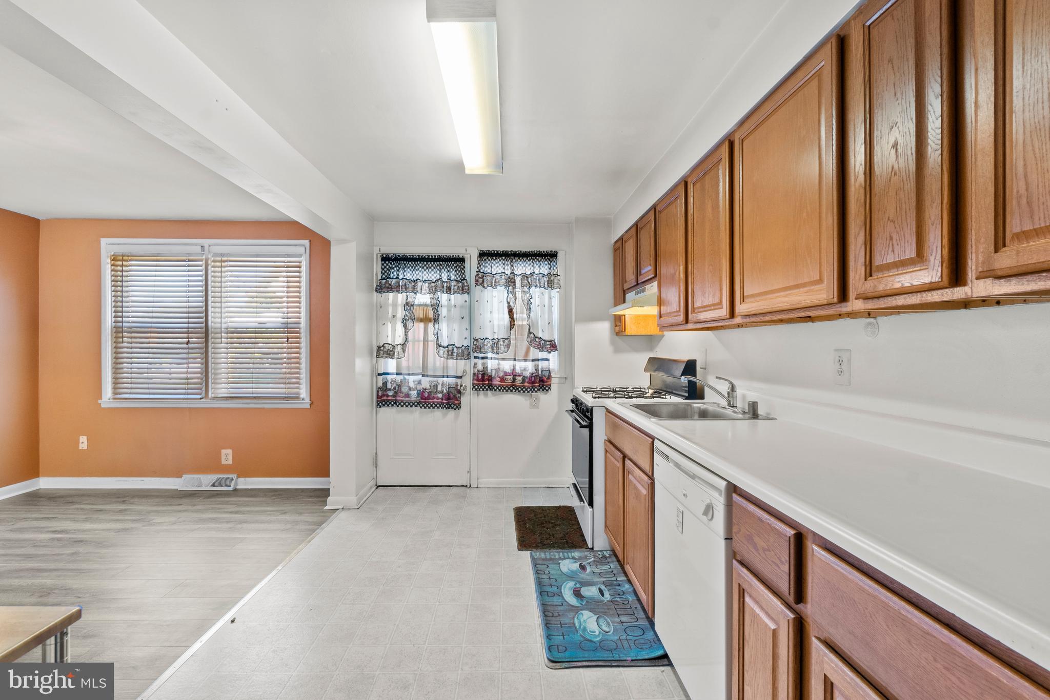 MOORES RUN - Residential