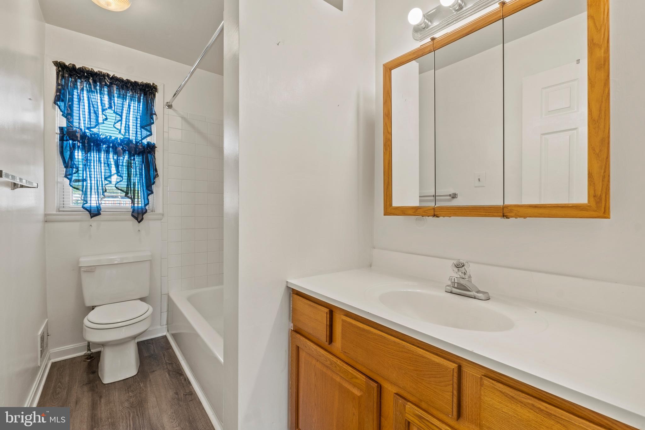 MOORES RUN - Residential