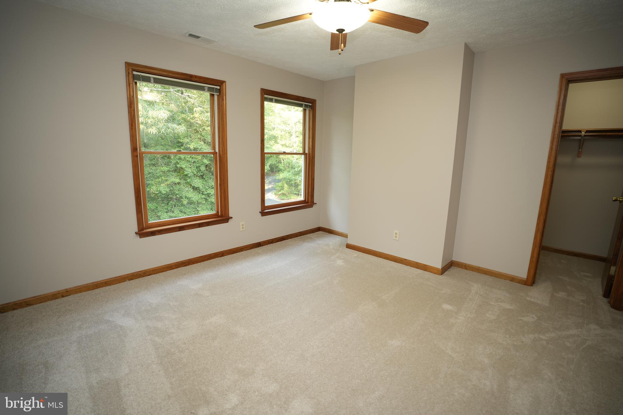 COX'S RUN - Residential