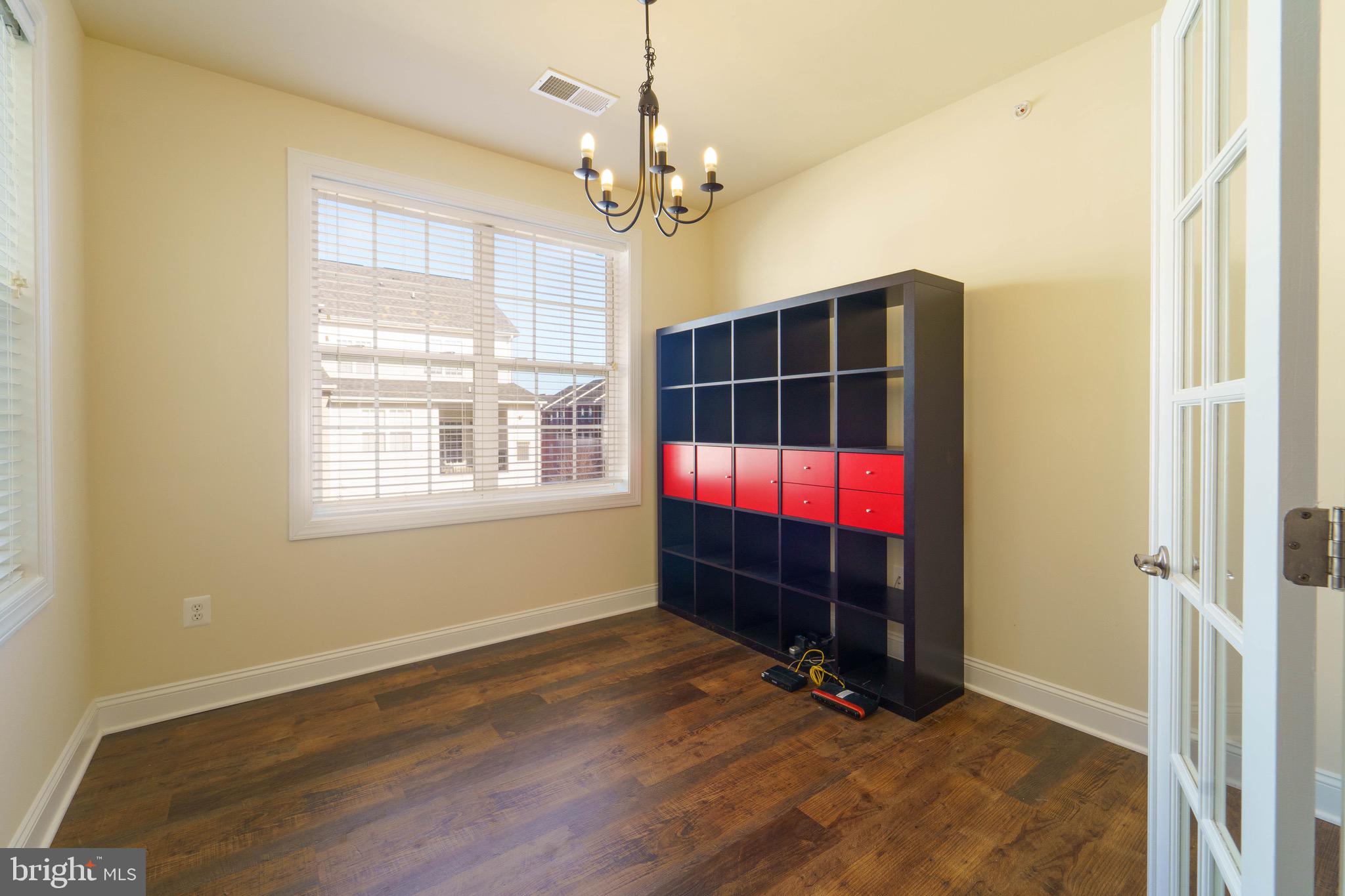 POTOMAC CLUB - Residential Lease