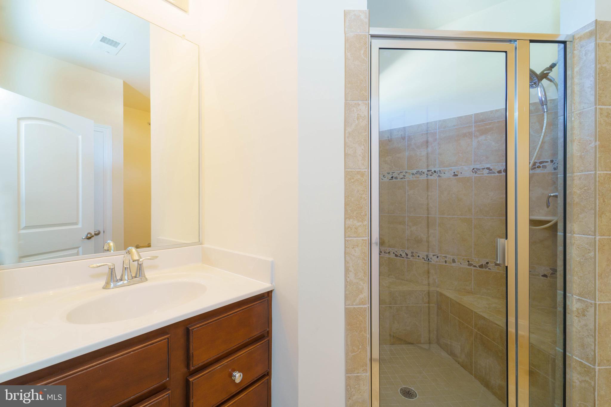 POTOMAC CLUB - Residential Lease