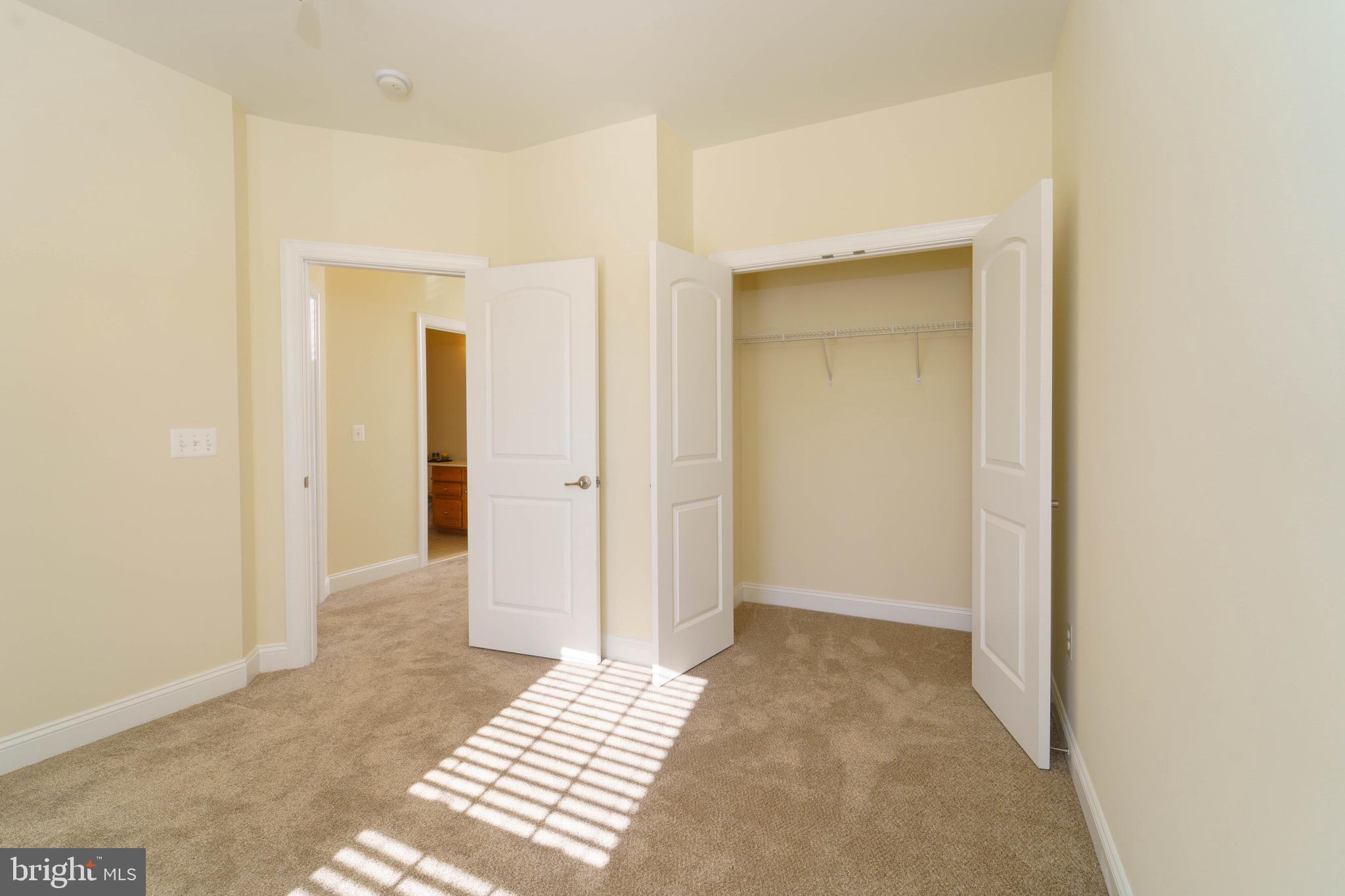 POTOMAC CLUB - Residential Lease