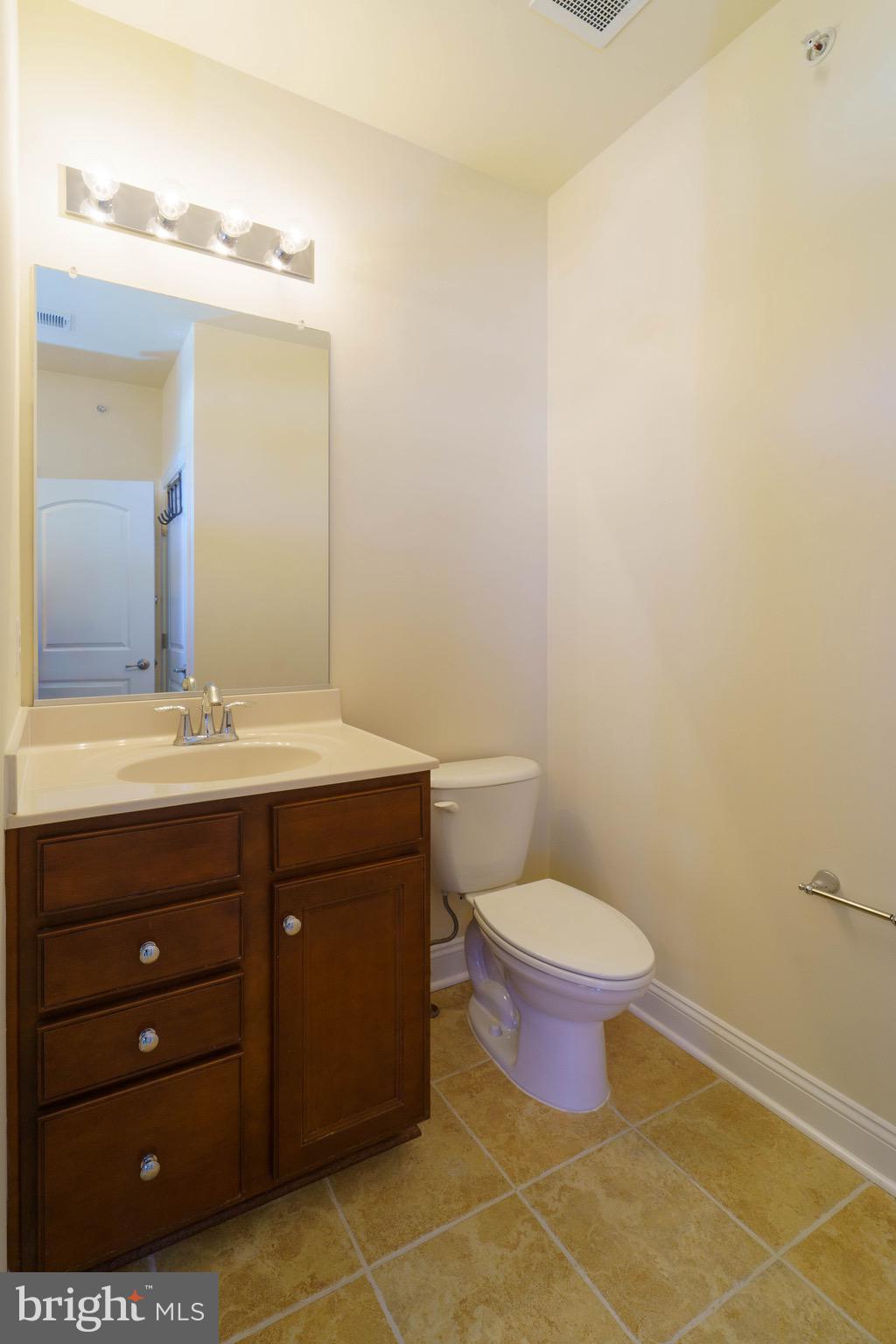 POTOMAC CLUB - Residential Lease