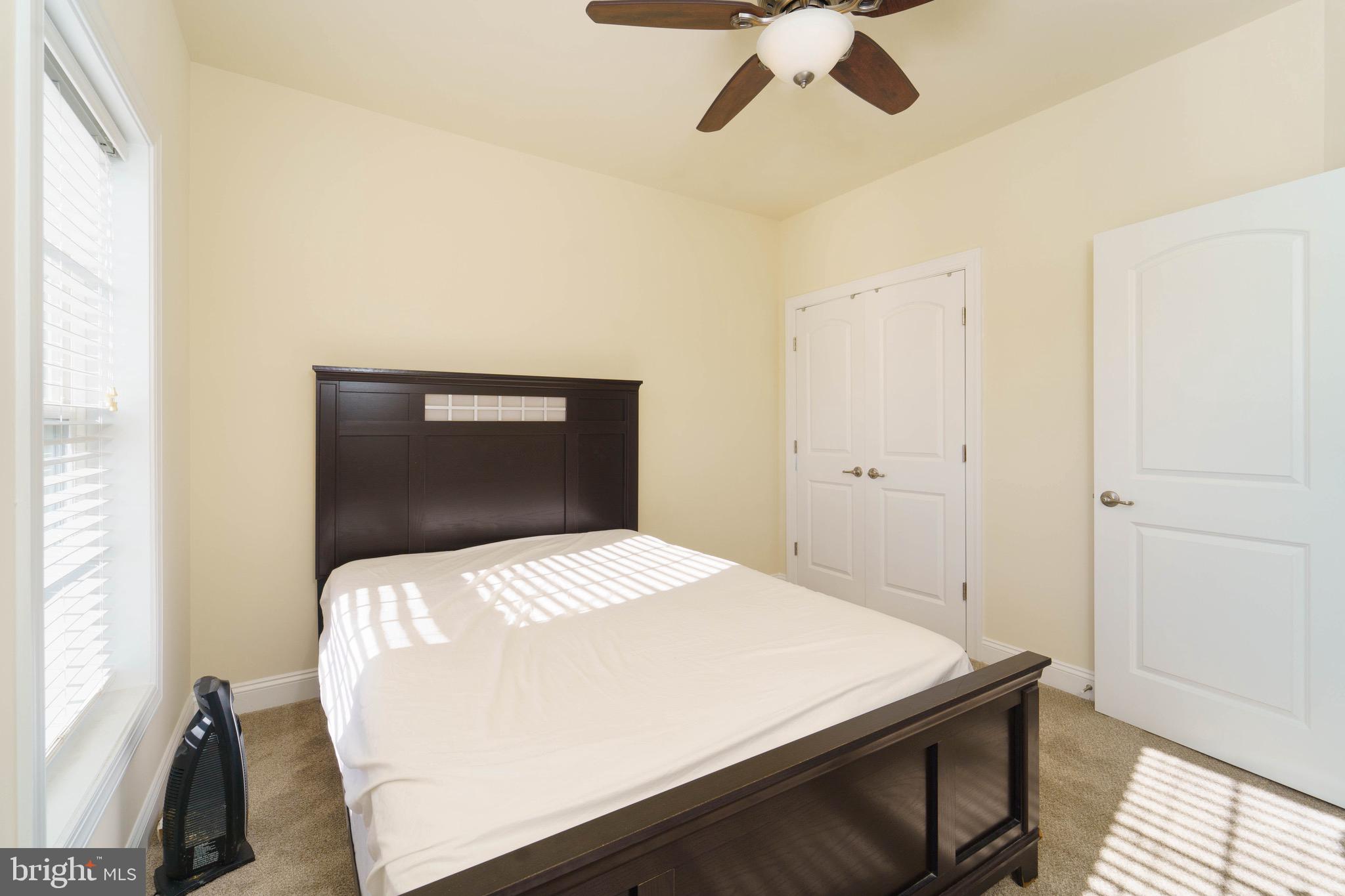 POTOMAC CLUB - Residential Lease