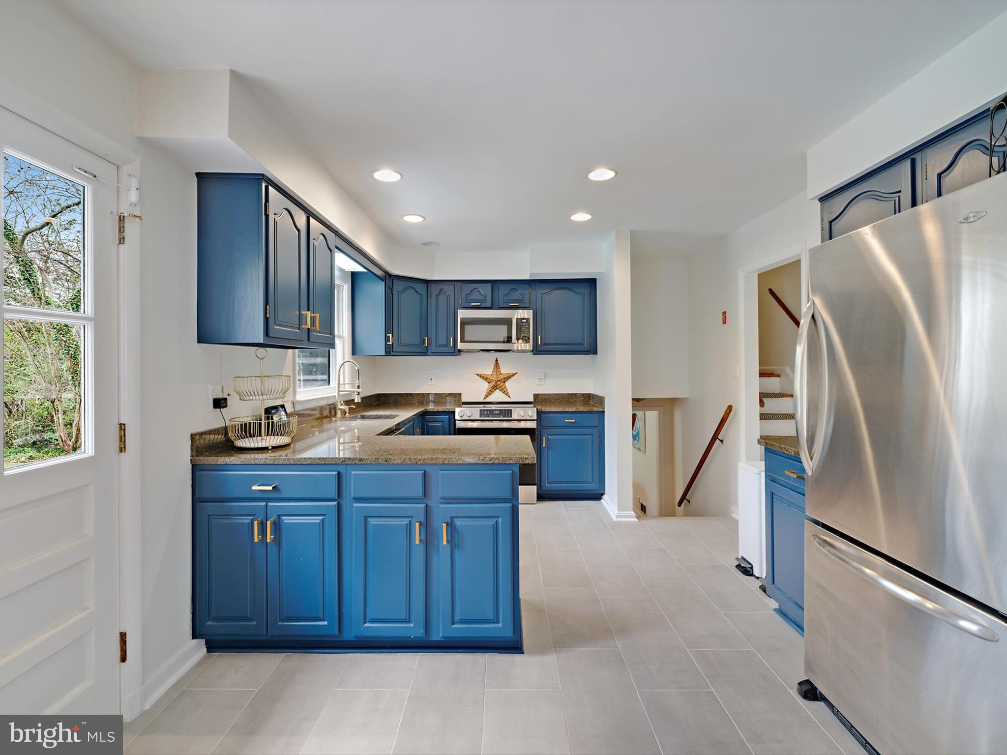 ROMAR ESTATES - Residential