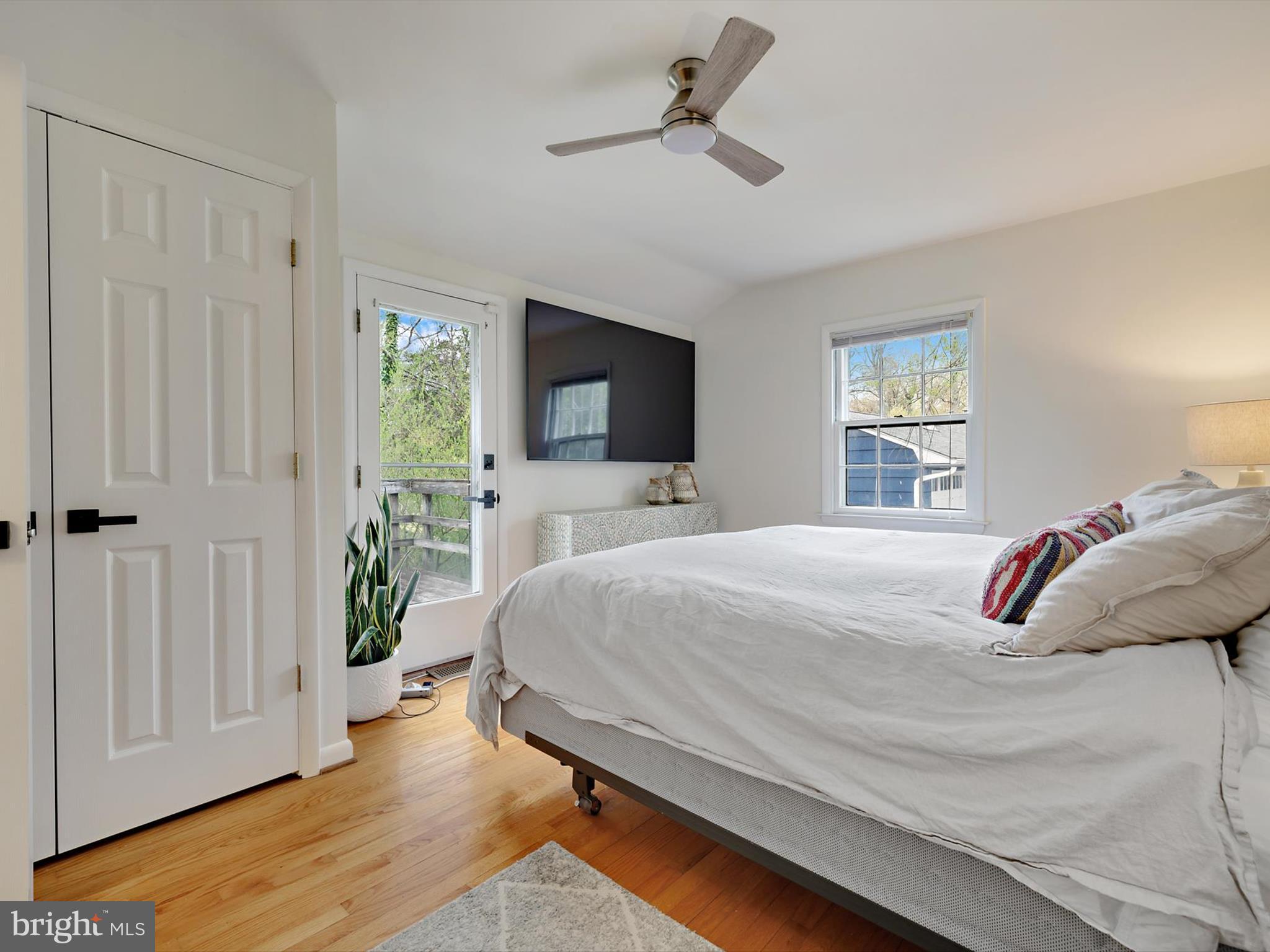 ROMAR ESTATES - Residential