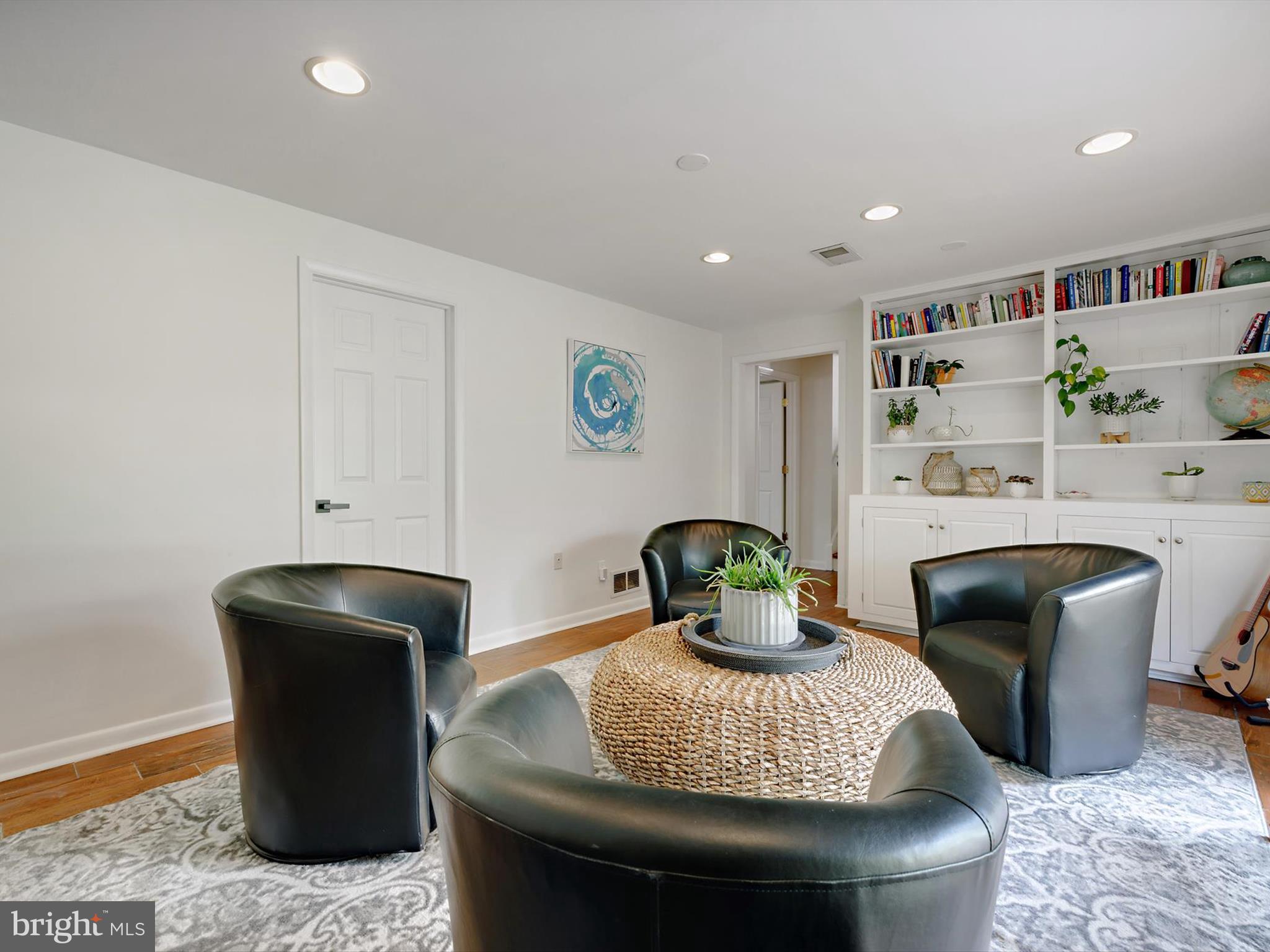 ROMAR ESTATES - Residential