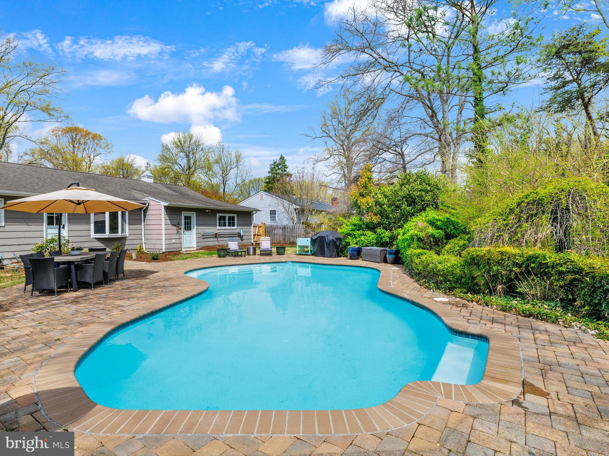 ROMAR ESTATES - Residential