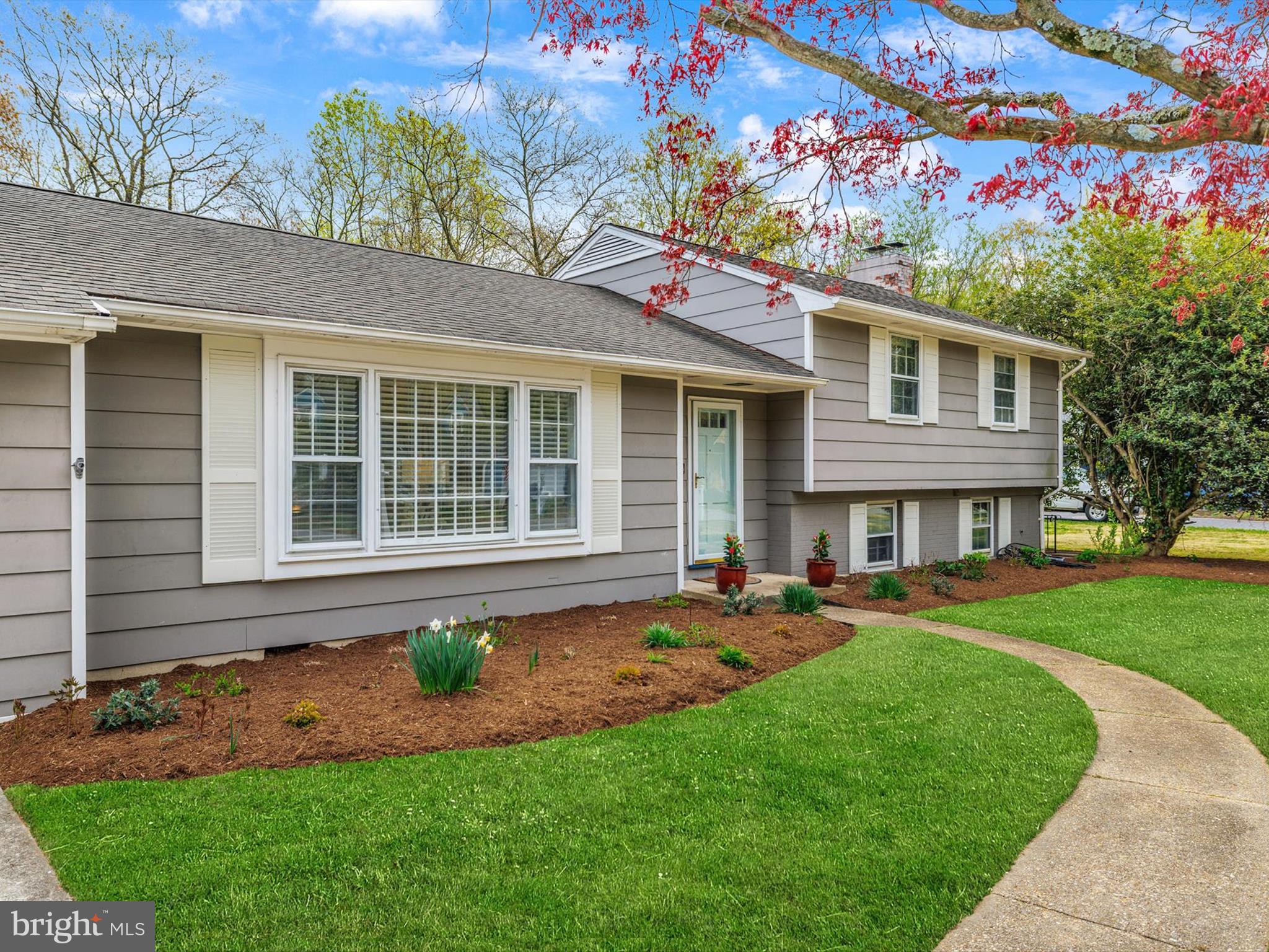 ROMAR ESTATES - Residential