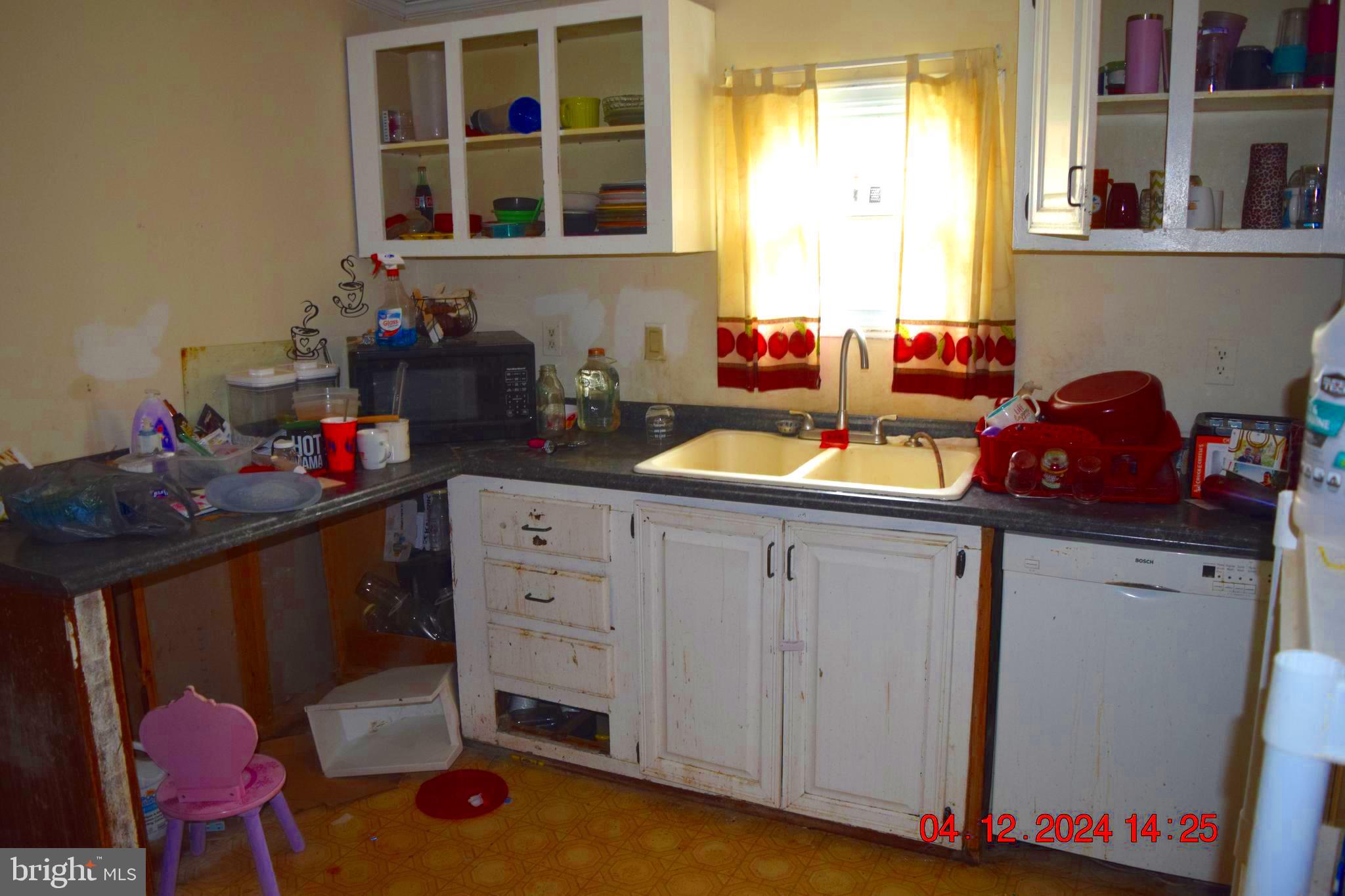 STONEHOUSE WOODED ESTATES - Residential