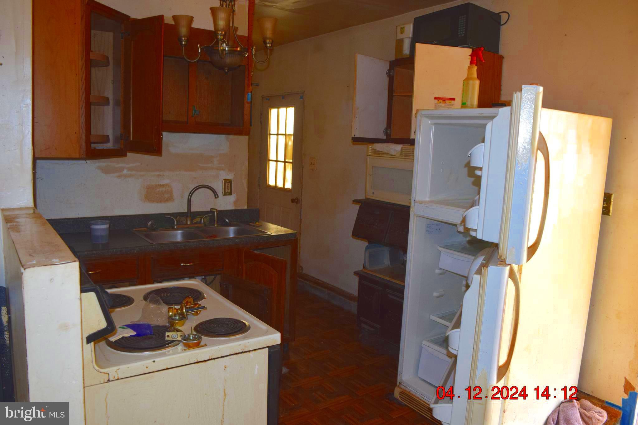 STONEHOUSE WOODED ESTATES - Residential