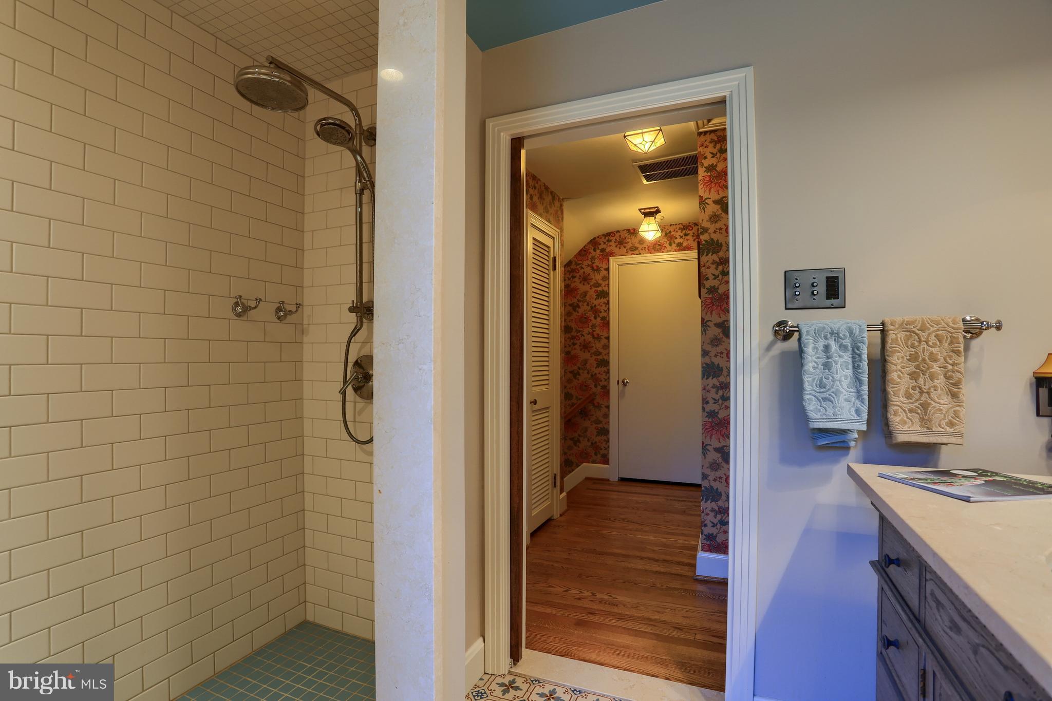 MONDAMIN FARMS - Residential