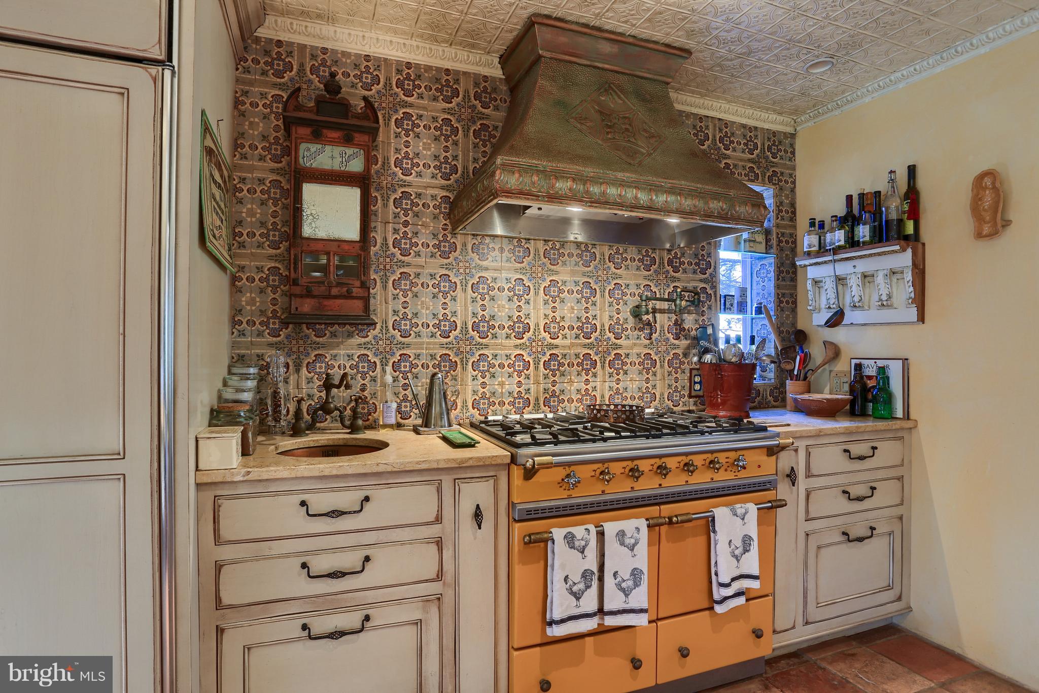 MONDAMIN FARMS - Residential