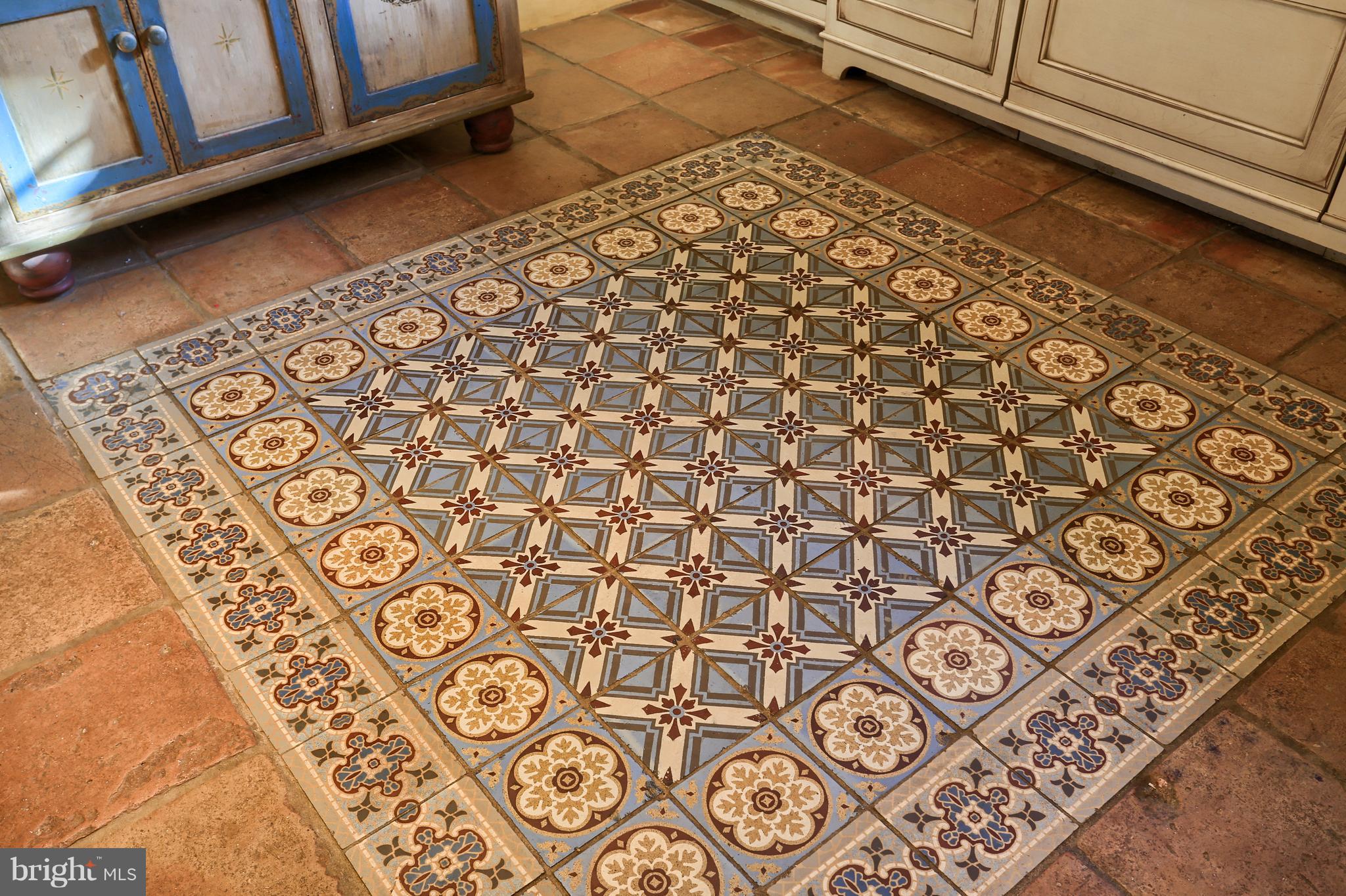 MONDAMIN FARMS - Residential