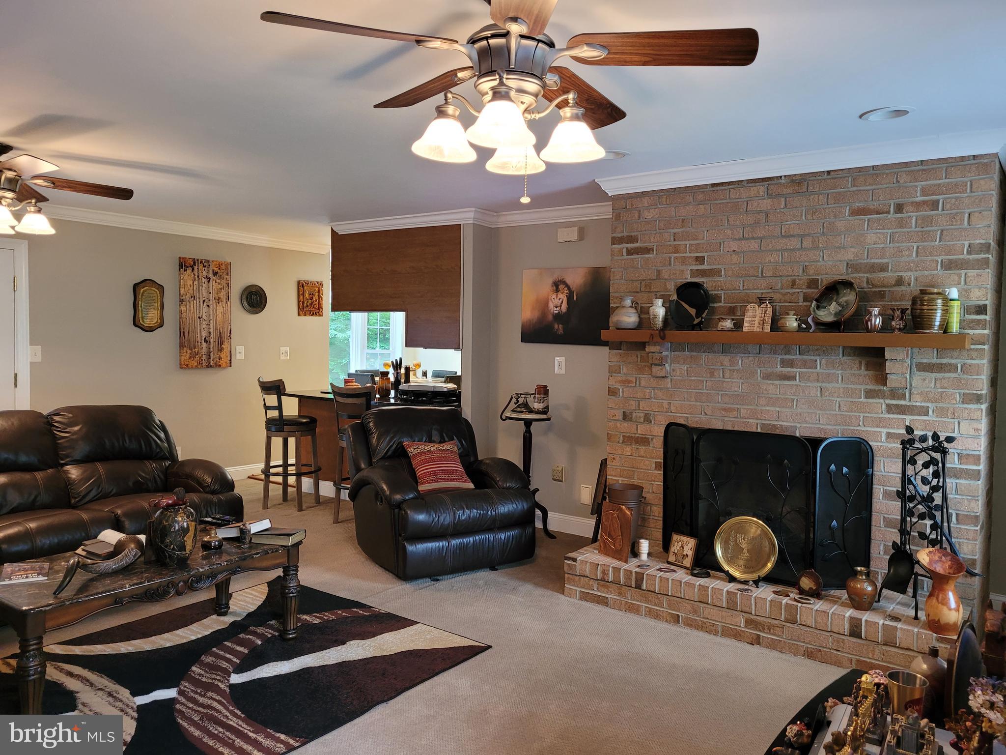 LAUREL BRANCH - Residential