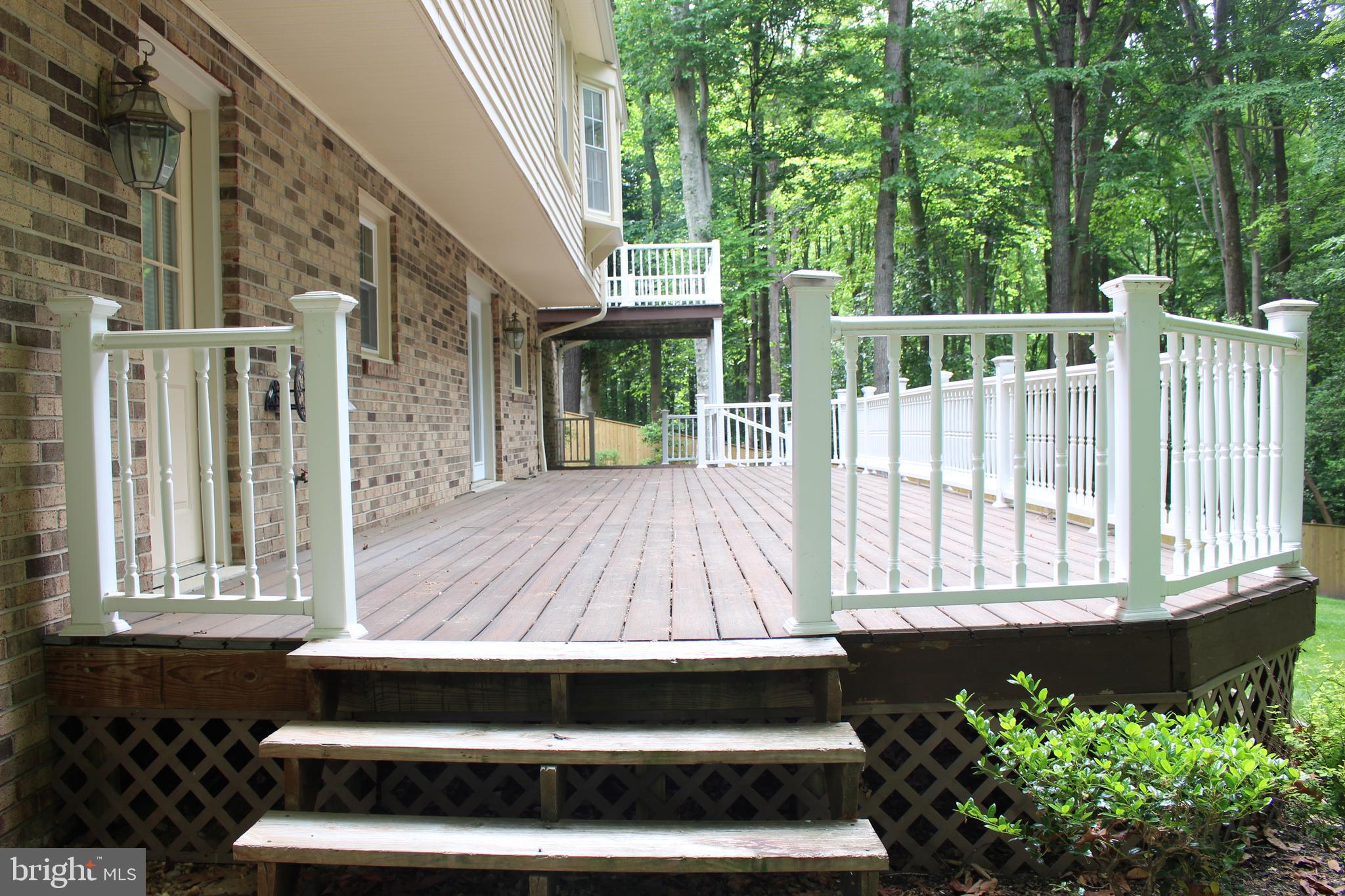 LAUREL BRANCH - Residential