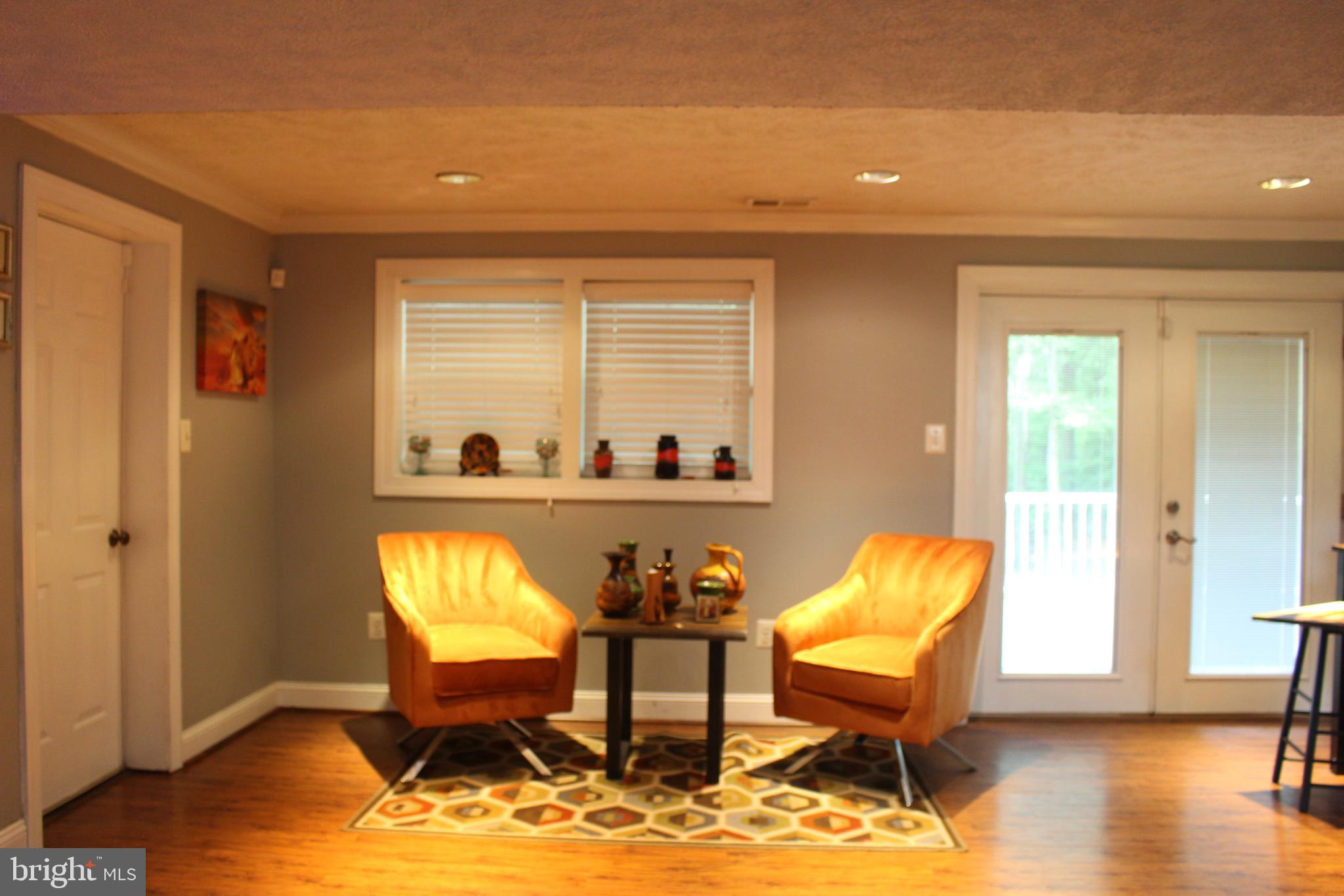 LAUREL BRANCH - Residential