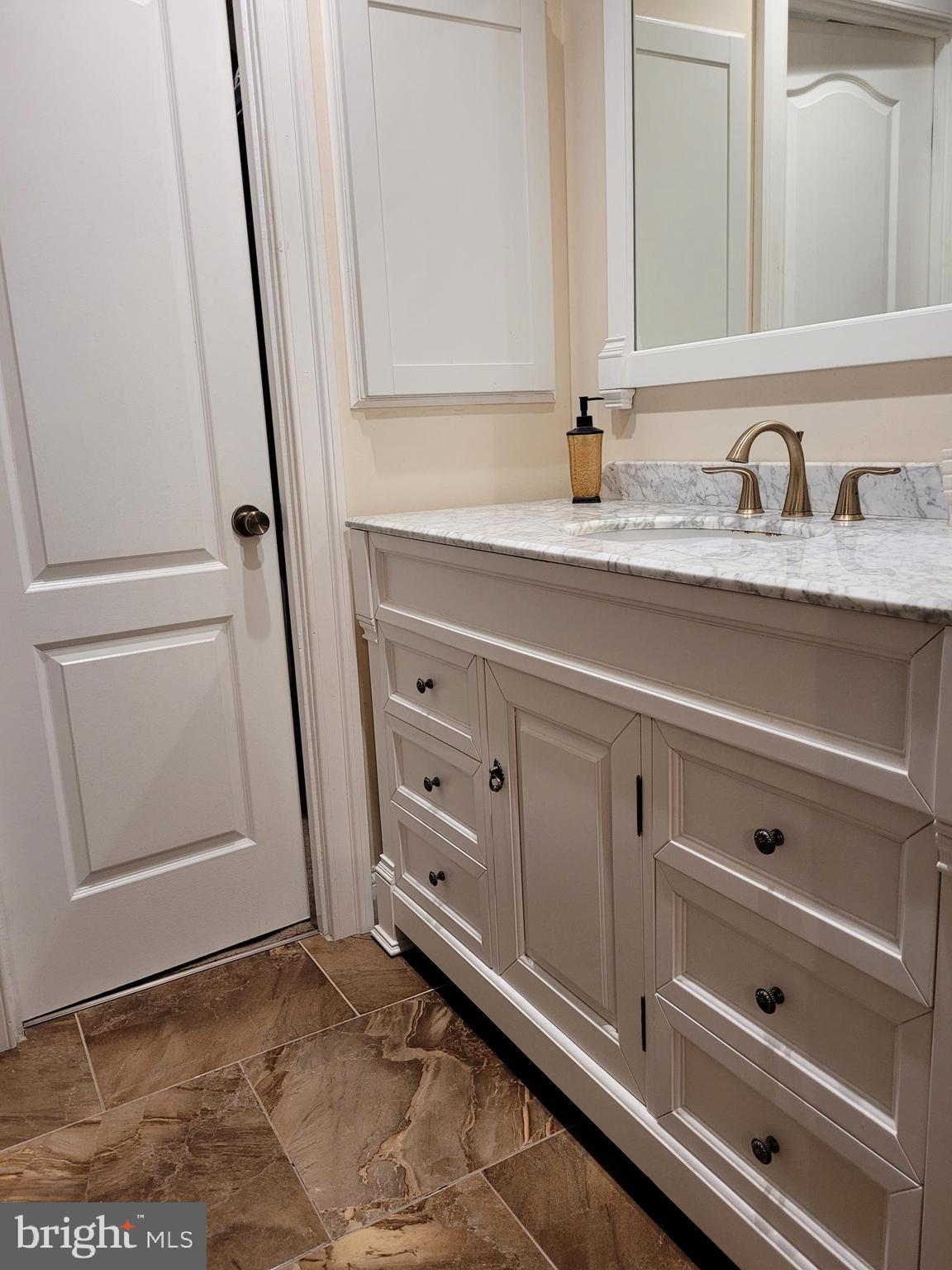 LAUREL BRANCH - Residential