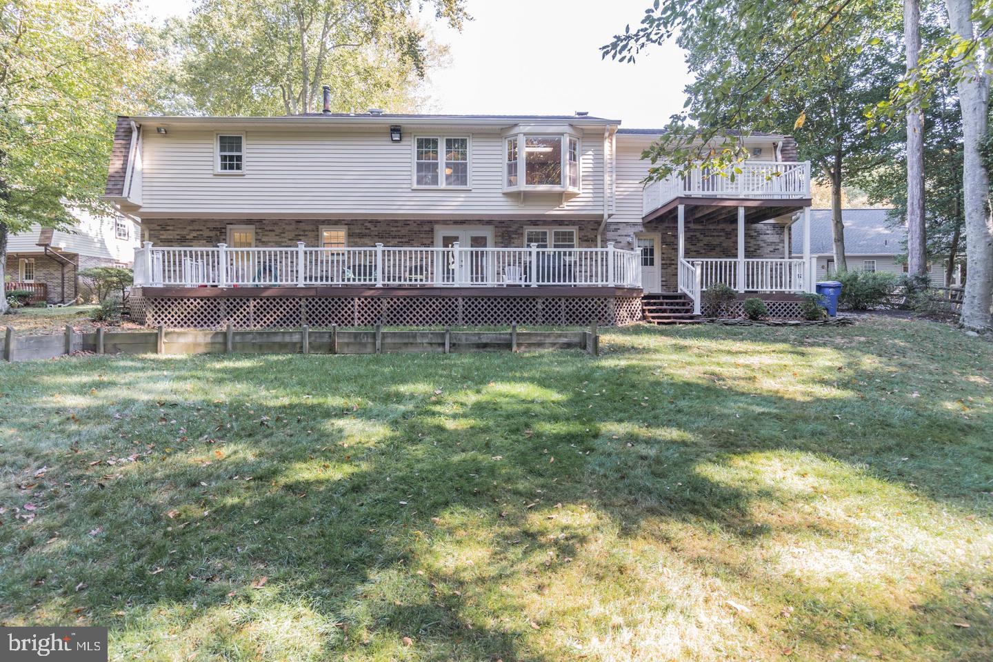 LAUREL BRANCH - Residential