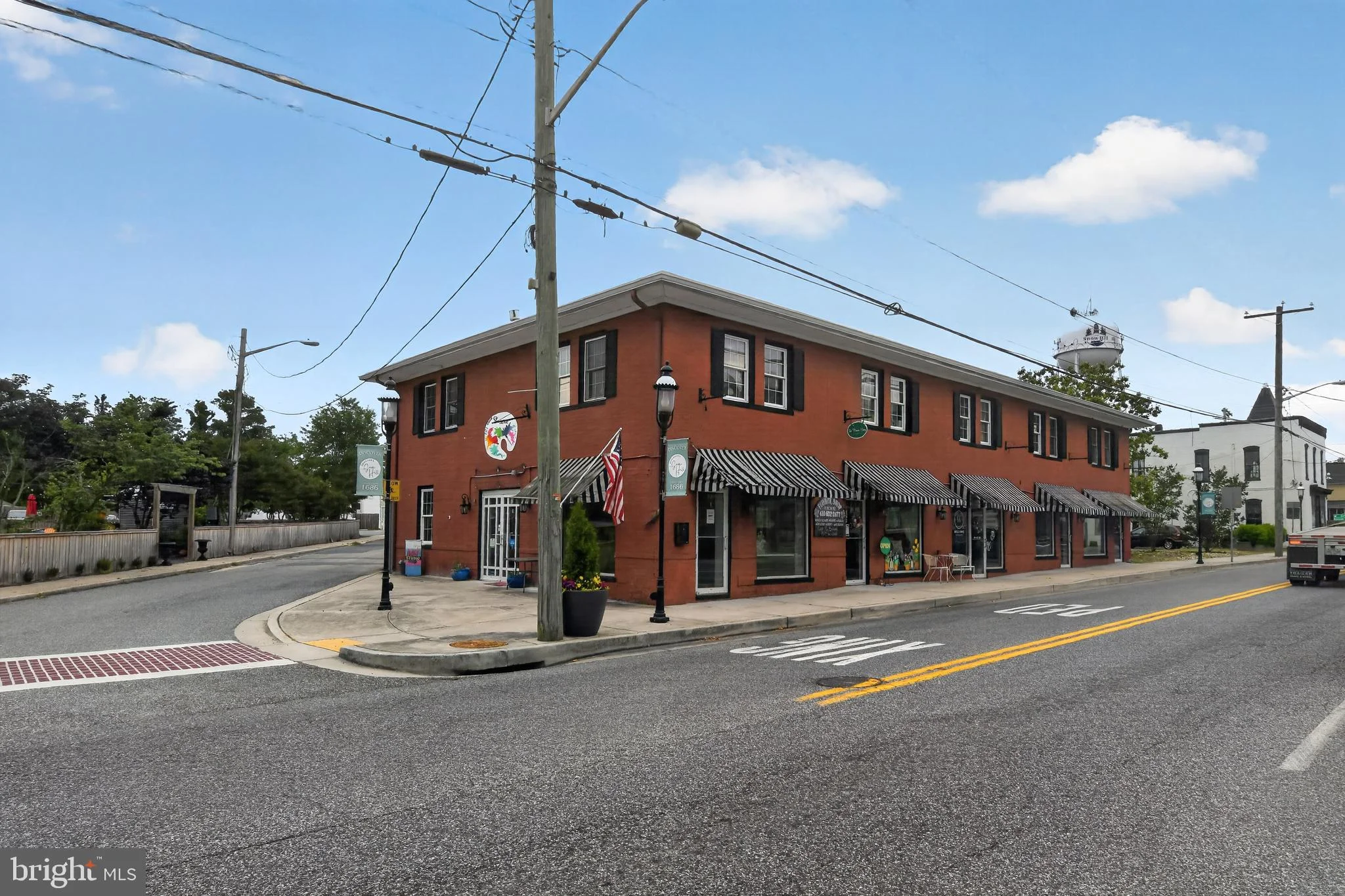 204 Washington Street