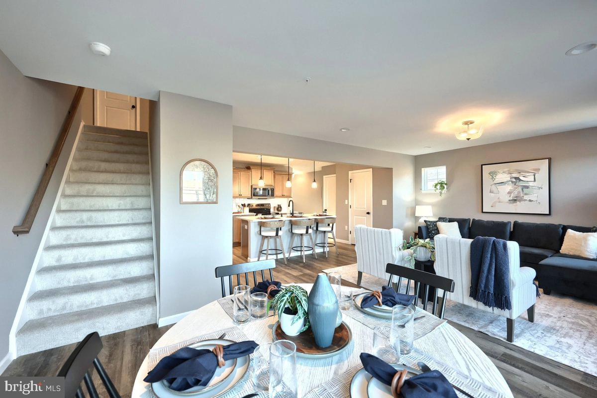 LOGAN GREENE - Residential