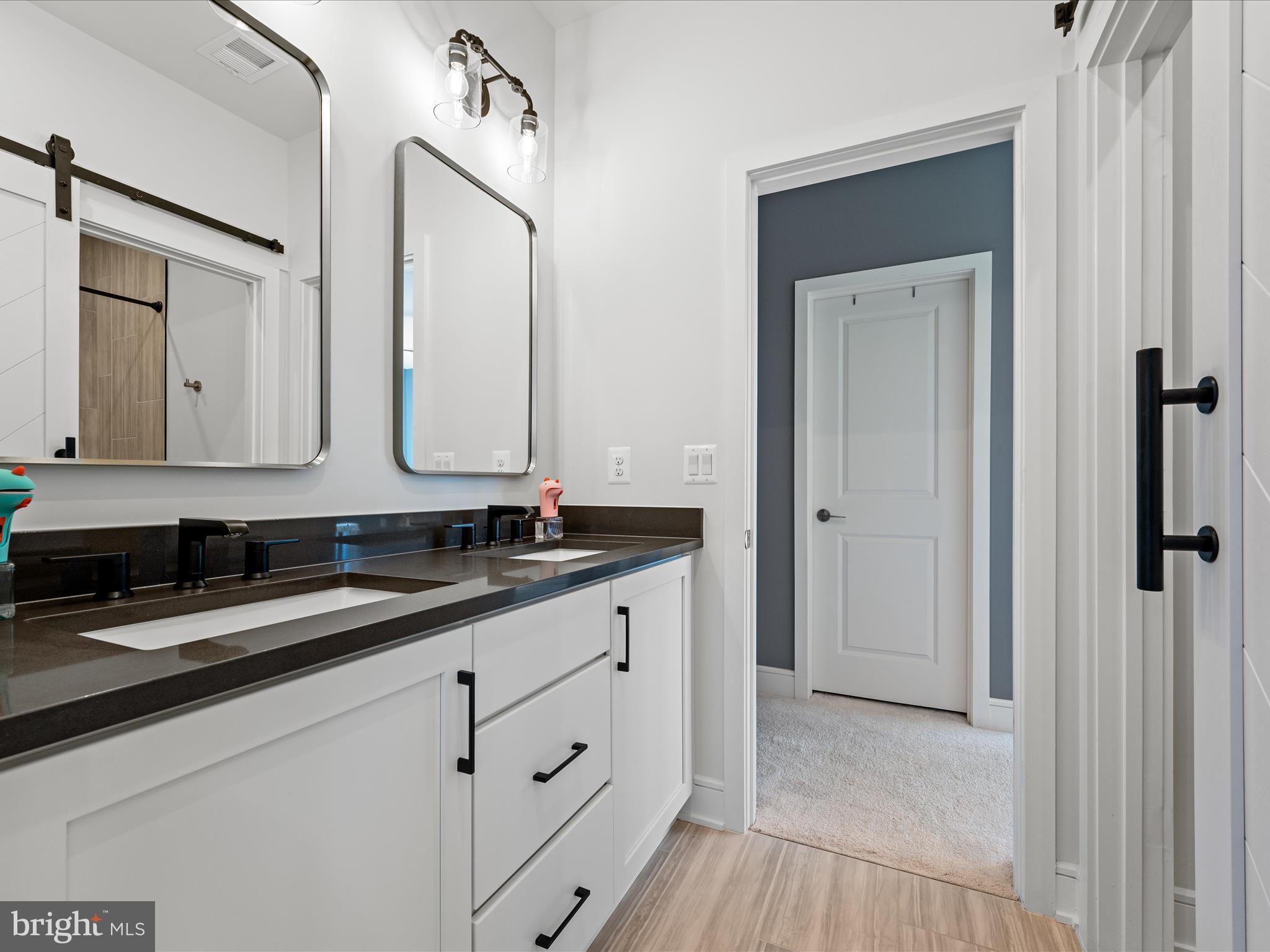 GLENMORE FARM - Residential