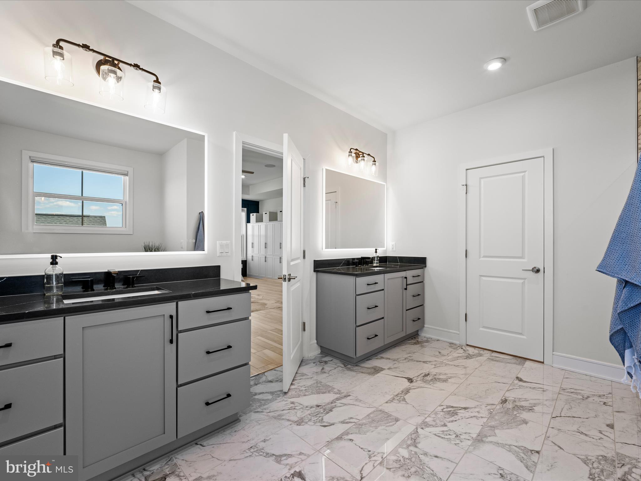 GLENMORE FARM - Residential