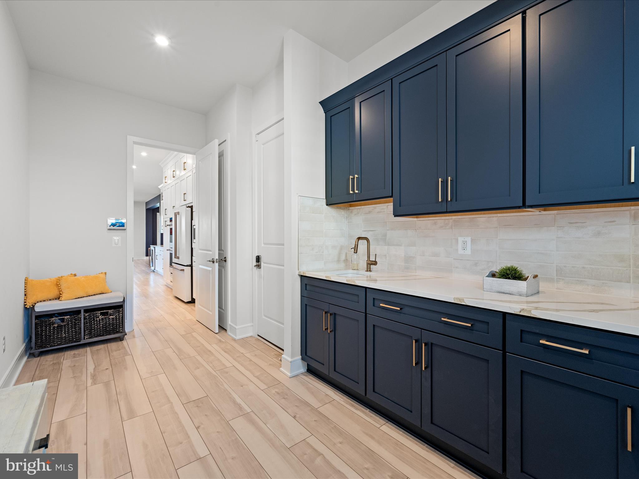 GLENMORE FARM - Residential