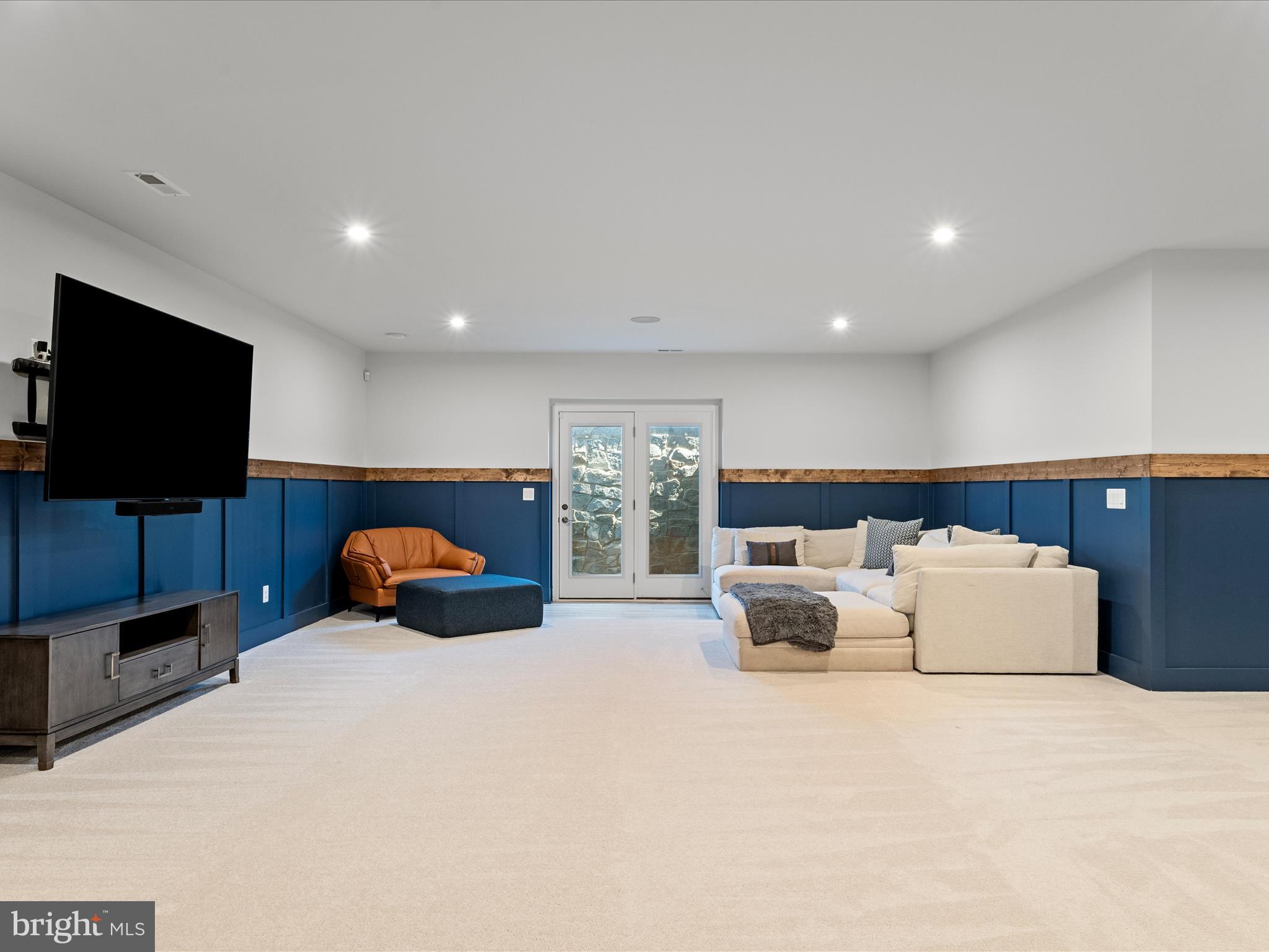 GLENMORE FARM - Residential