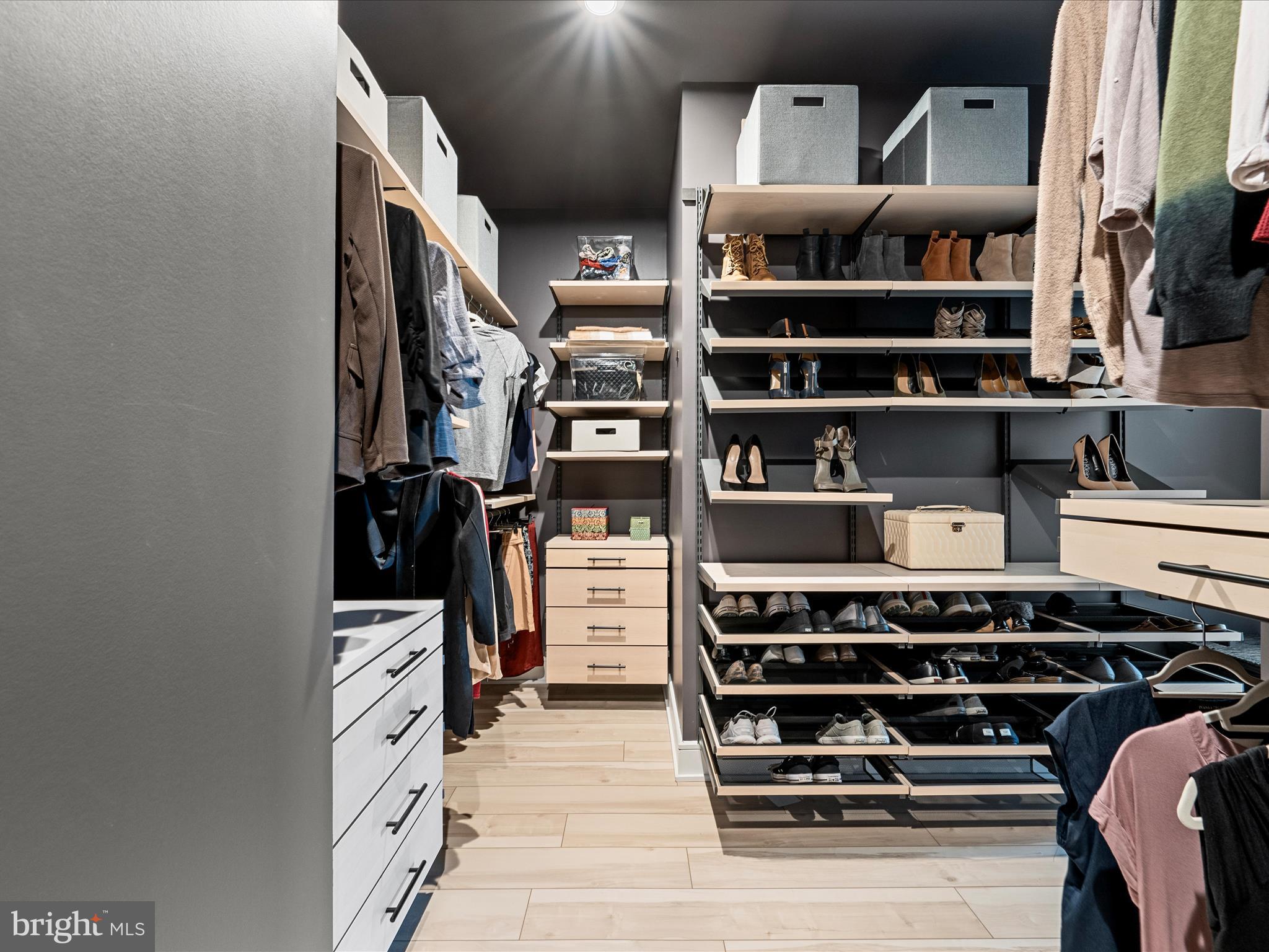 GLENMORE FARM - Residential