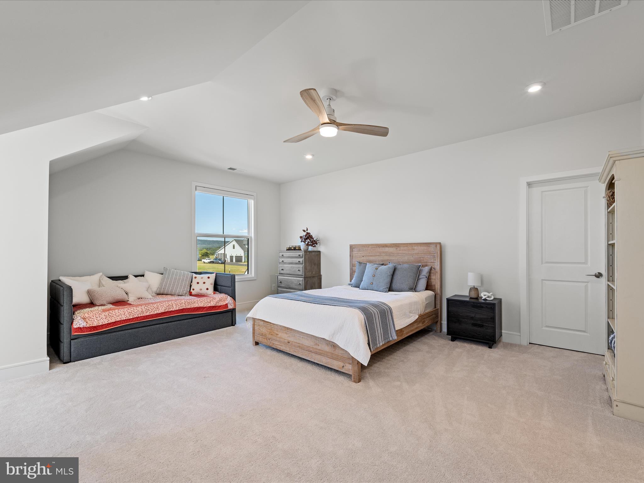 GLENMORE FARM - Residential