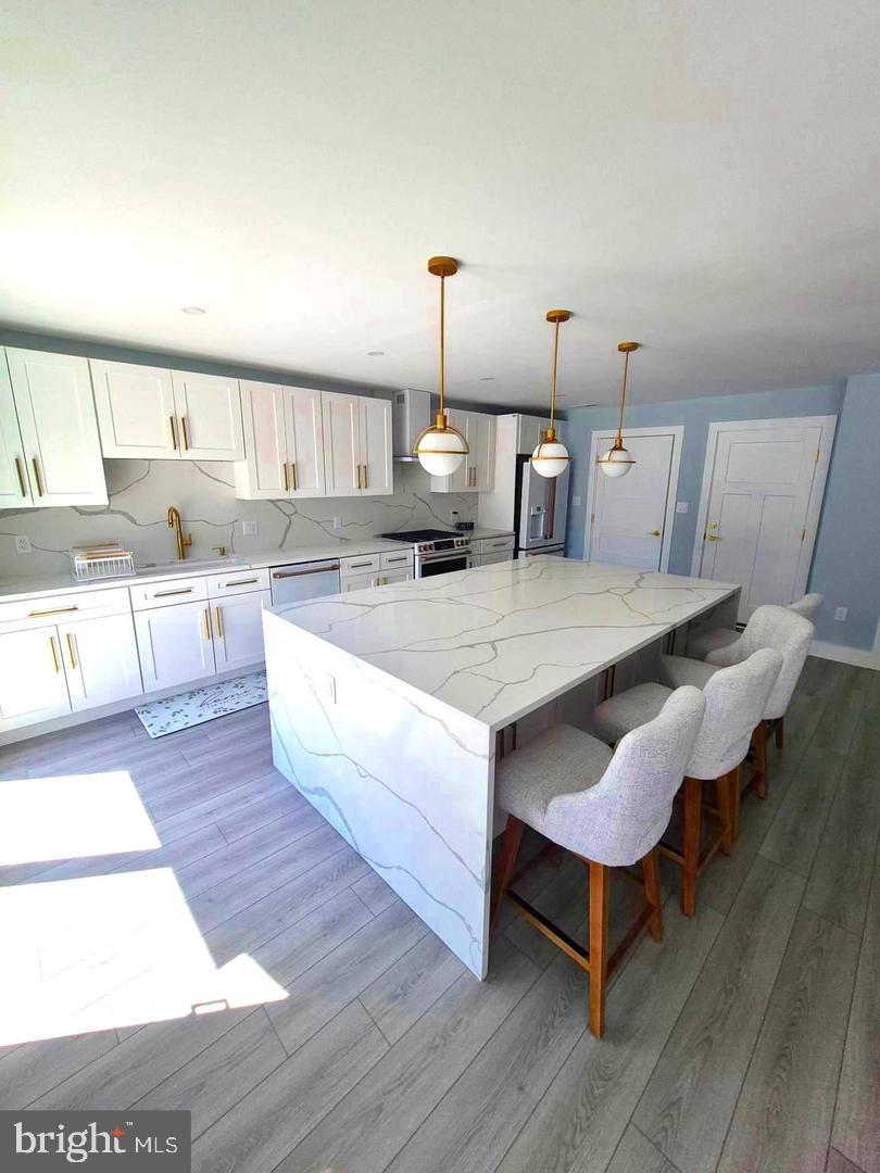 CAINE KEYS II - Residential Lease